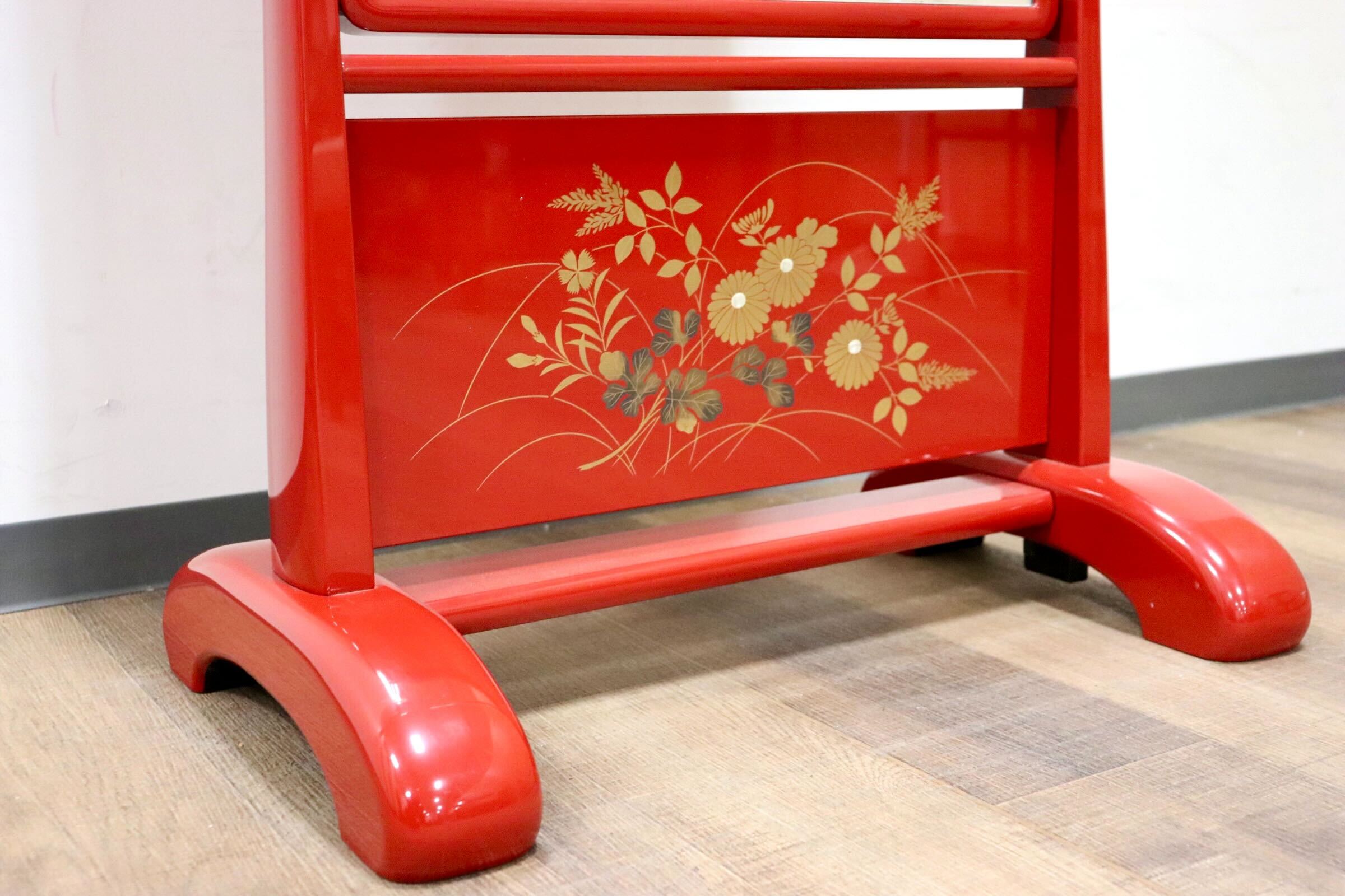 GMGF120○MATSUSO / 松創 秋草に朱 橘型 全身鏡 姿見 スタンドミラー 漆塗り 朱色 和モダン 府中家具 IDC大塚家具 定価約84万 展示品