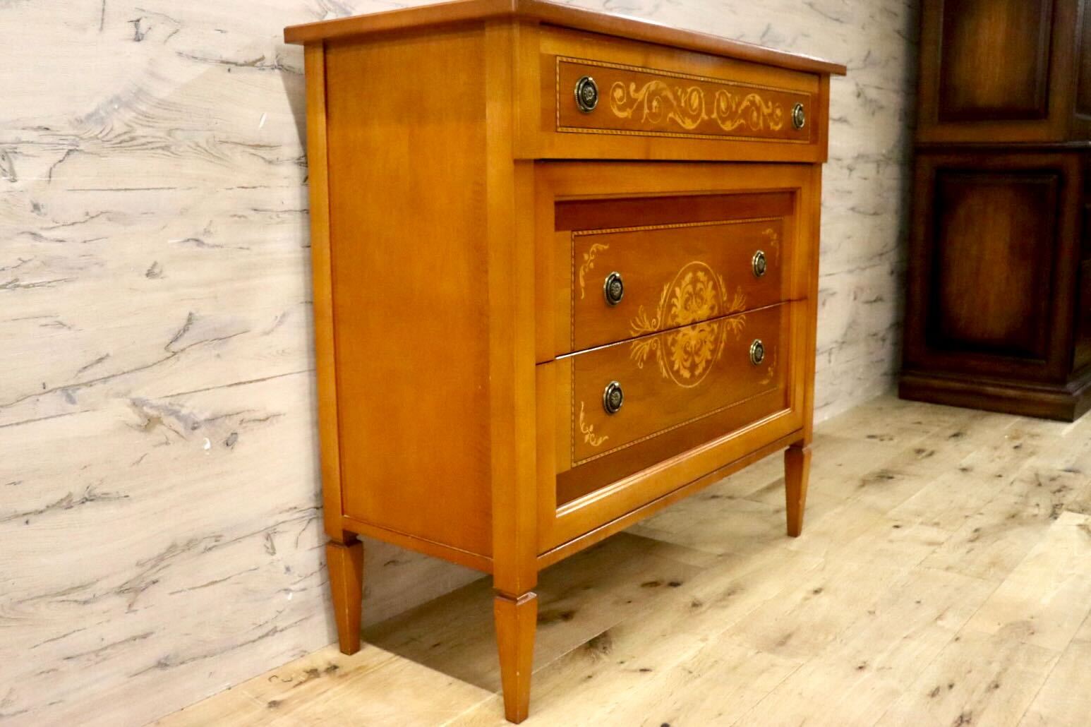 GMIK928○イタリア製 クラシック ヨーロピアン 3段チェスト 小物入れ 収納家具 サイドチェスト 輸入家具 西洋 アンティーク クラシック