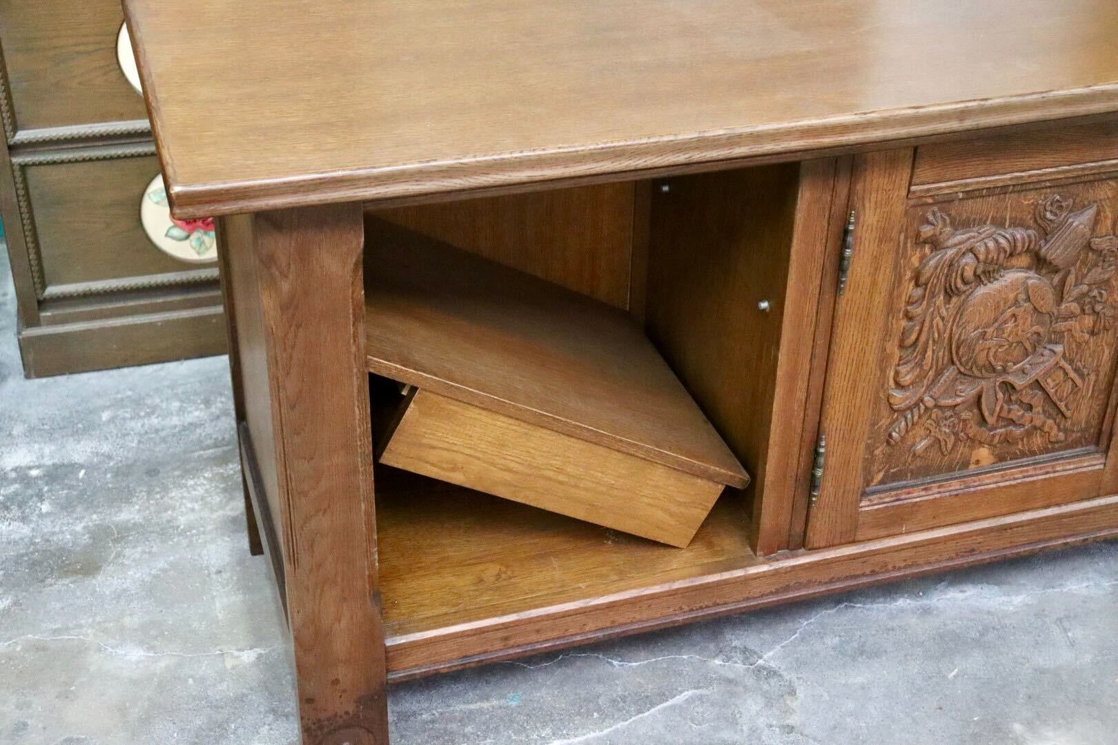 GMIH323○Sprij Meubelen / スプライ ムーベレン オランダ製 サイドボード リビングボード 彫刻 飾り棚 インテリア ヴィンテージ 希少