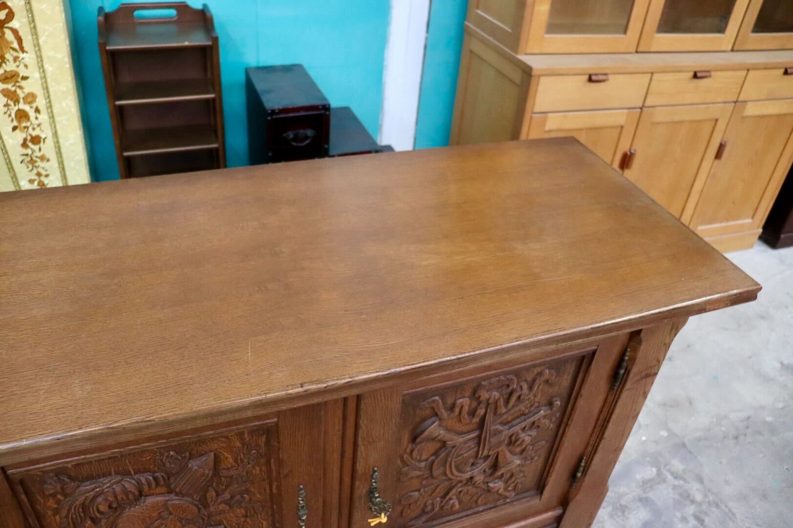 GMIH323○Sprij Meubelen / スプライ ムーベレン オランダ製 サイドボード リビングボード 彫刻 飾り棚 インテリア ヴィンテージ 希少