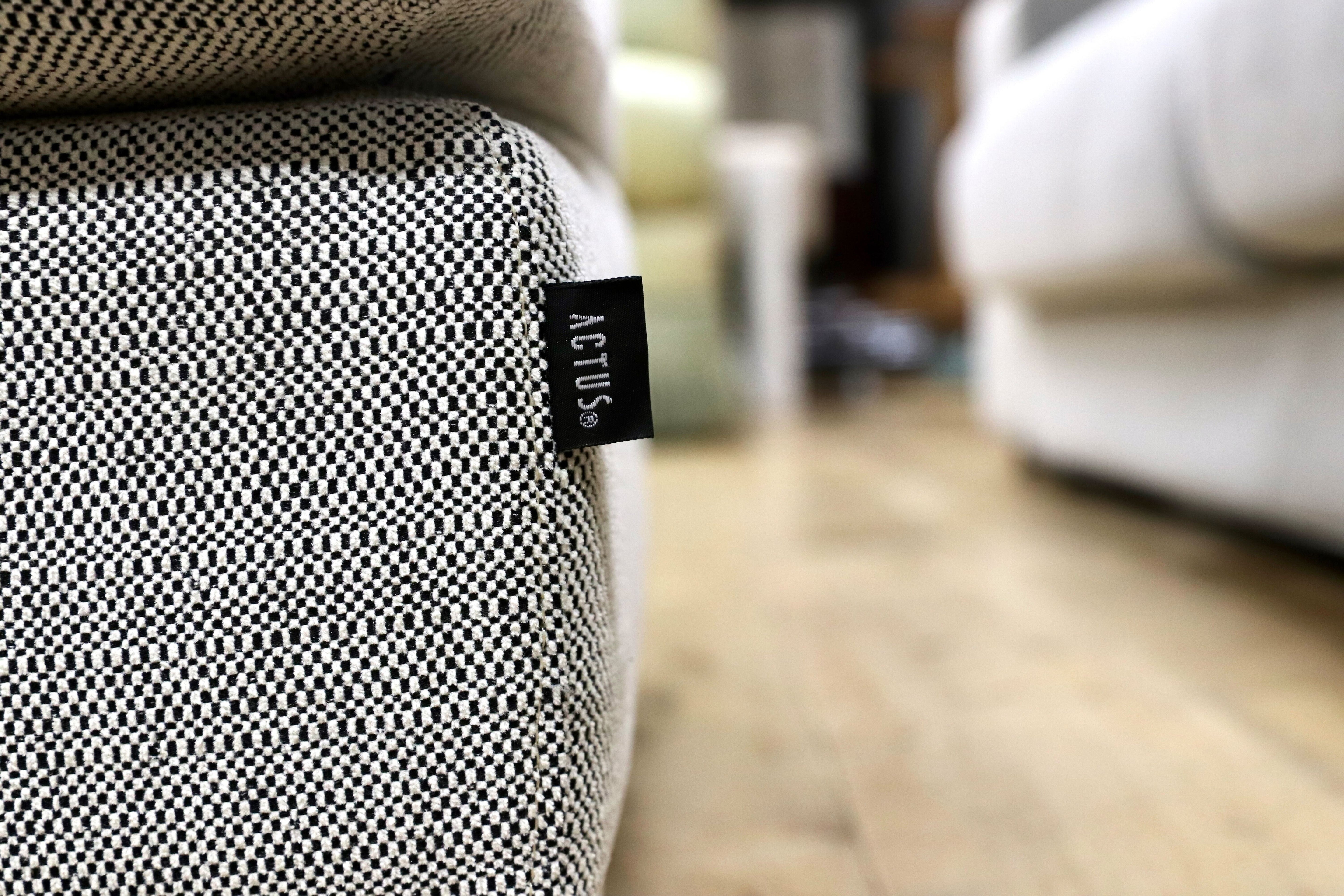 GMGS148○ACTUS / アクタス オットマン スツール ファブリック 北欧スタイル シンプル モダン