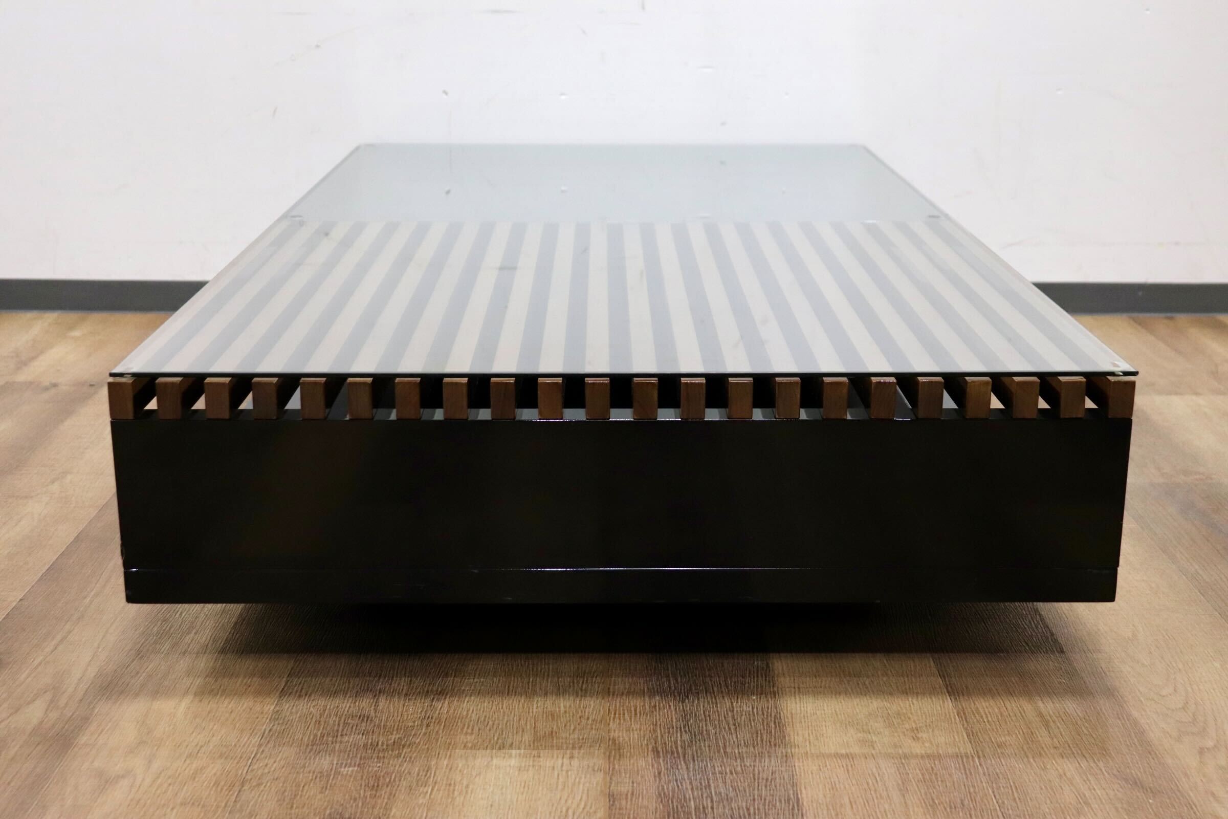 GMHK628○モリシゲ / MORISHIGE レクト センターテーブル リビングテーブル 応接机 ガラス IDC大塚家具 定価約31万
