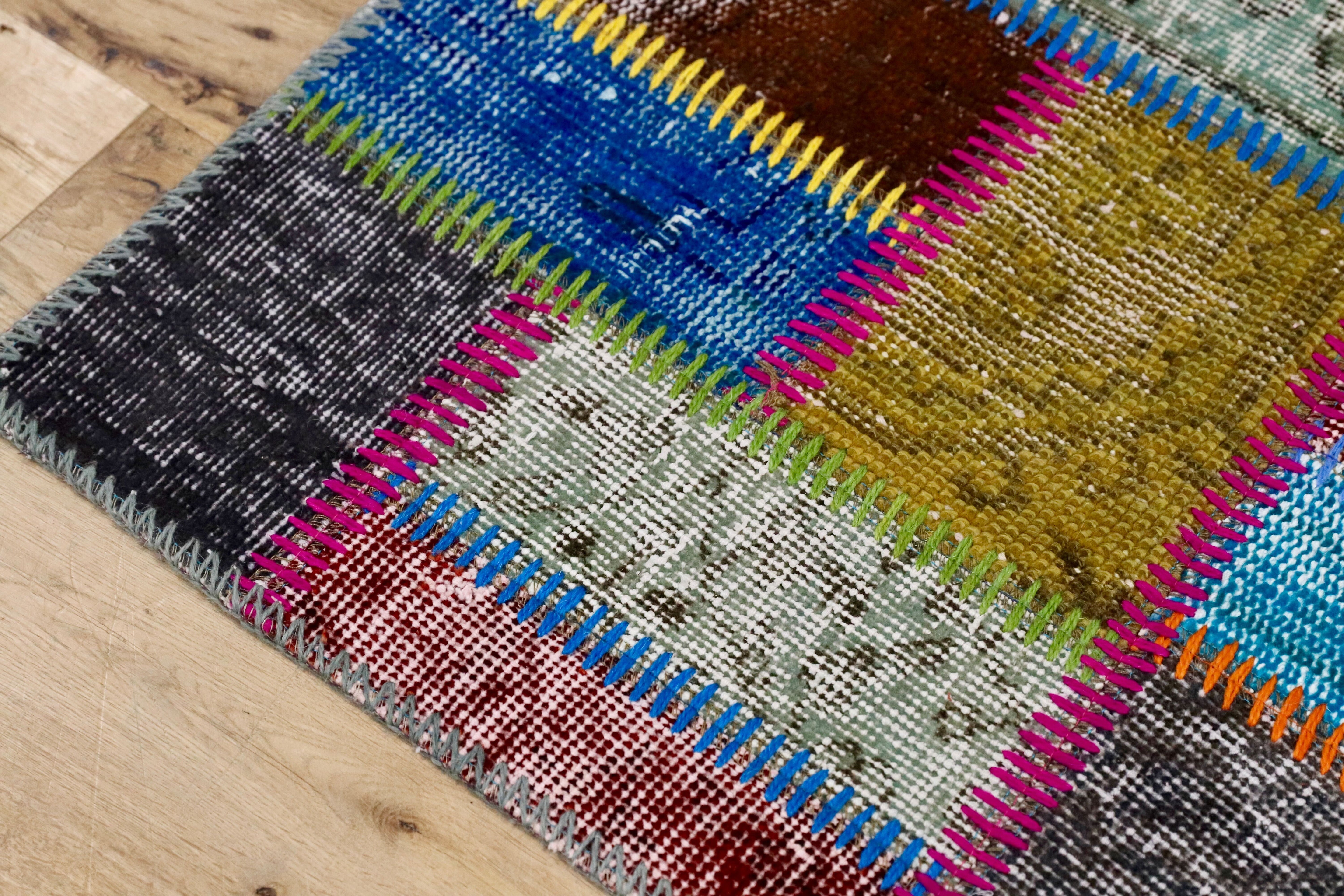 GMHO2○トルコラグ ヴィンテージ デッドストック ラグ カーペット 絨毯 手織り パッチワーク 在庫品