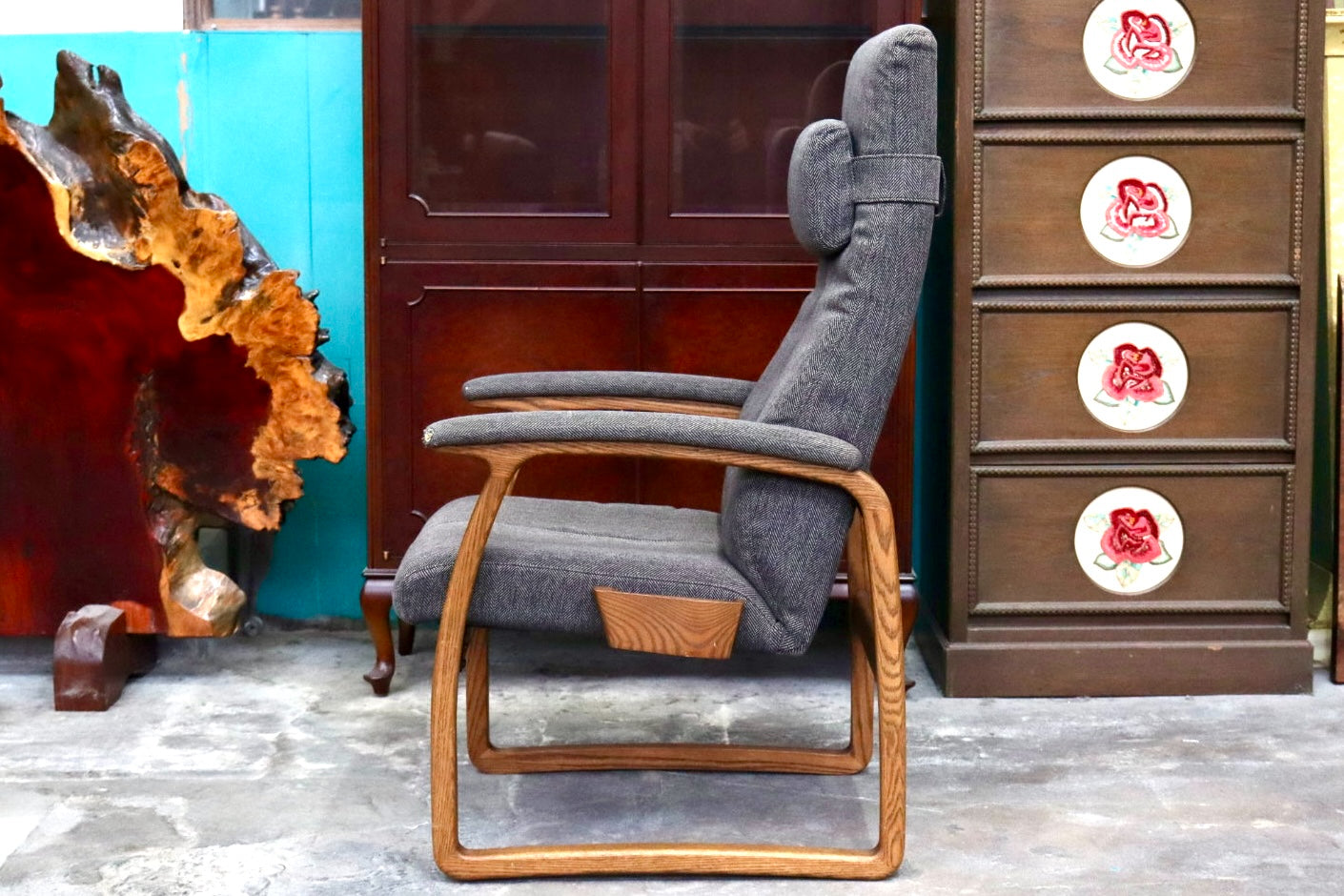 GMJK81○冨士ファニチア / FUJI FURNITURE Rauha リクライニングチェア ソファ 椅子 ヘッドレスト ファブリック オーク材 定価約14.3万