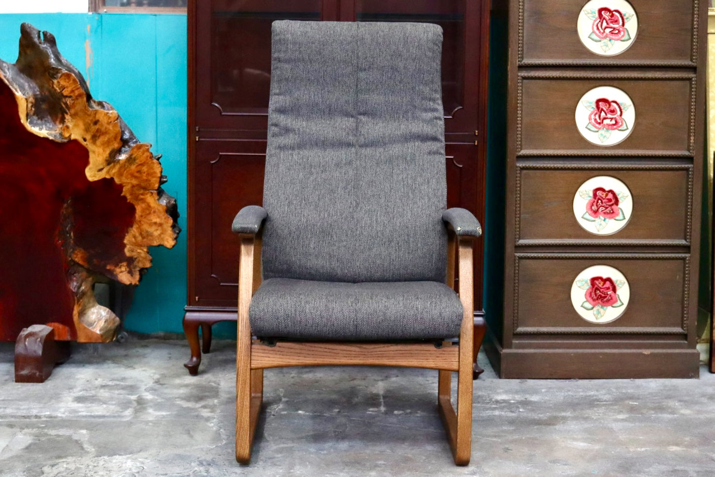 GMJK81○冨士ファニチア / FUJI FURNITURE Rauha リクライニングチェア ソファ 椅子 ヘッドレスト ファブリック オーク材 定価約14.3万