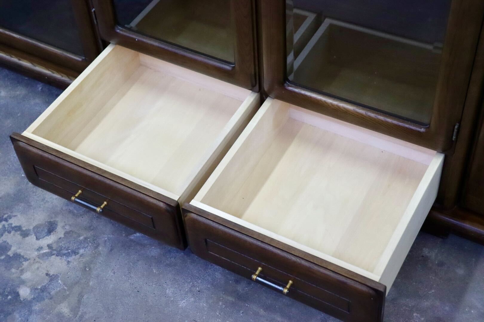 GMHK476○karimoku / カリモク コロニアル サイドボード リビングボード 収納家具 クラシック キャビネット ヴィンテージ 国産家具