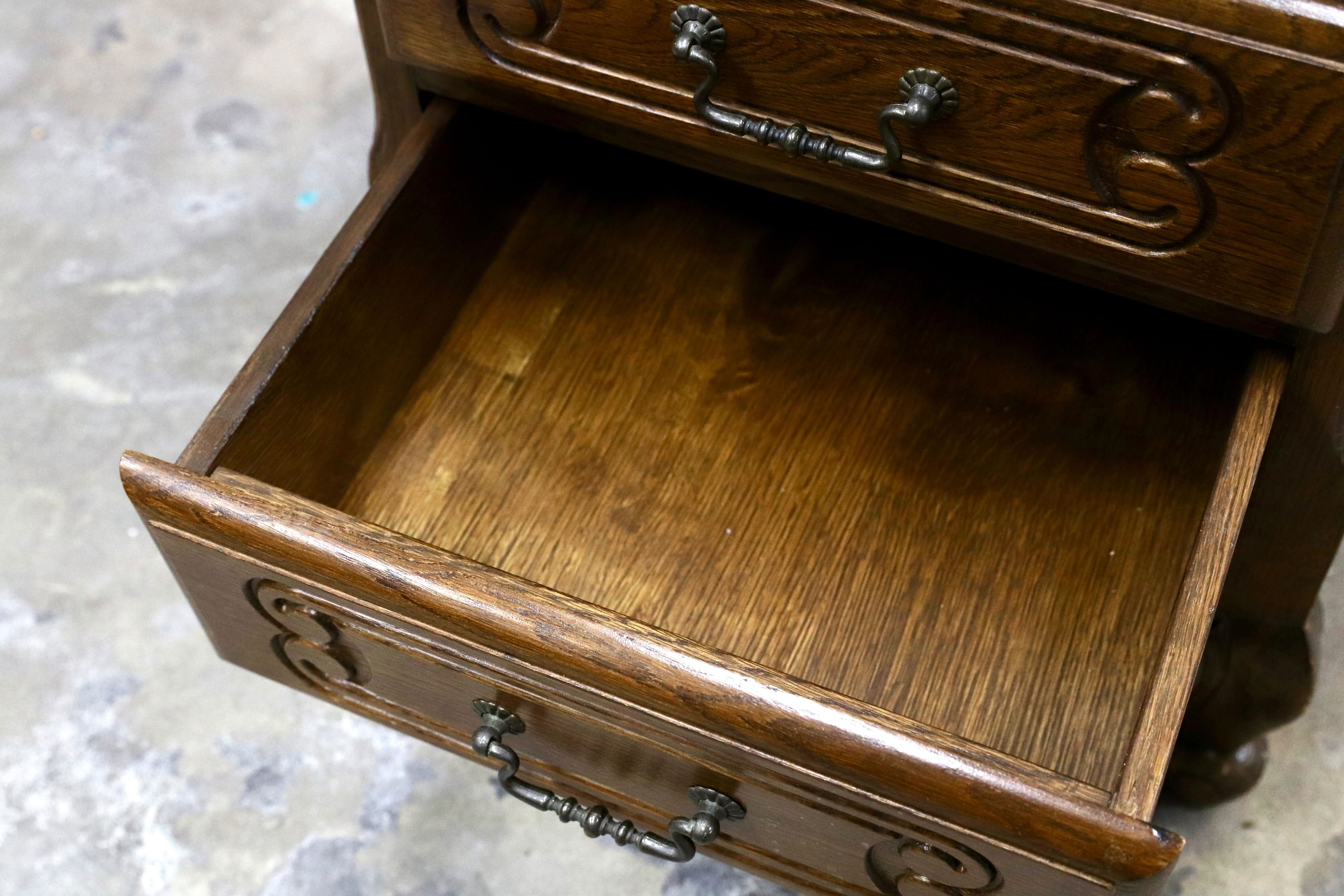 GMIH380A○三越家具 ルーマニア製 オーク無垢材 チェスト サイドボード 引出し収納 クラシック カントリー アンティーク