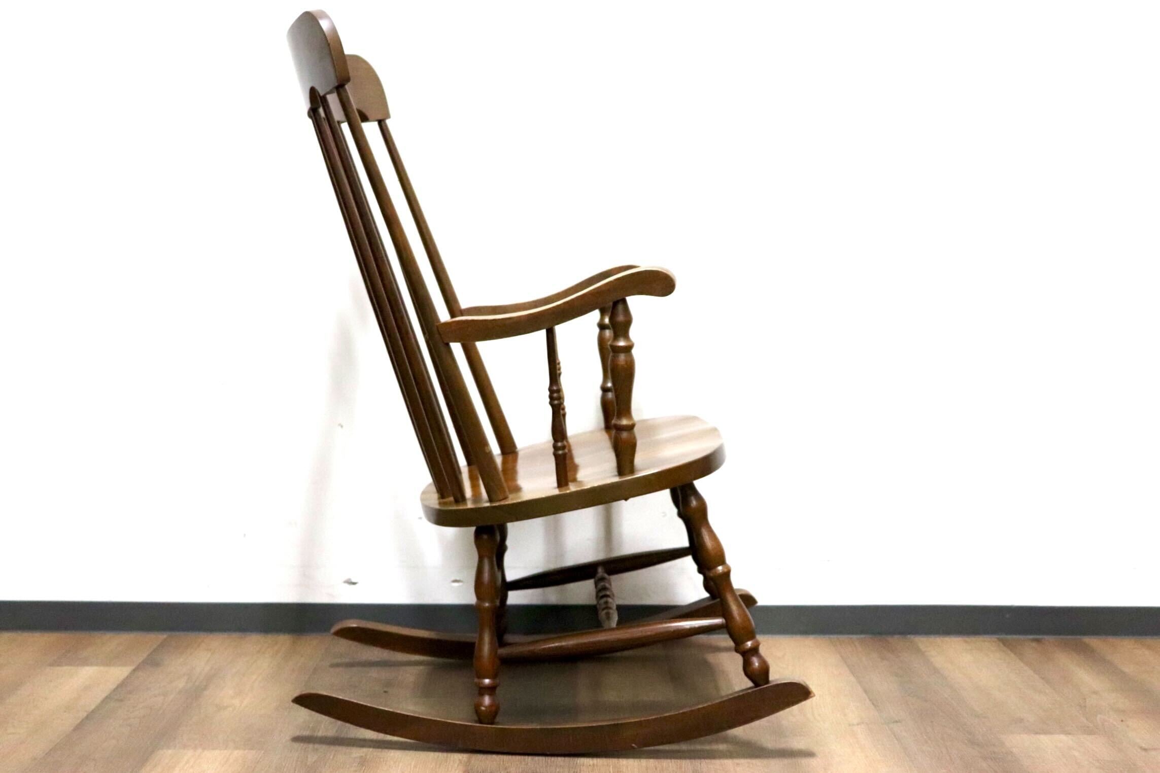 GMHN153○柏木工 / KASHIWA ロッキングチェア 揺り椅子 アームチェア 椅子 レトロ カントリー ノスタルジック アンティーク 飛騨家具
