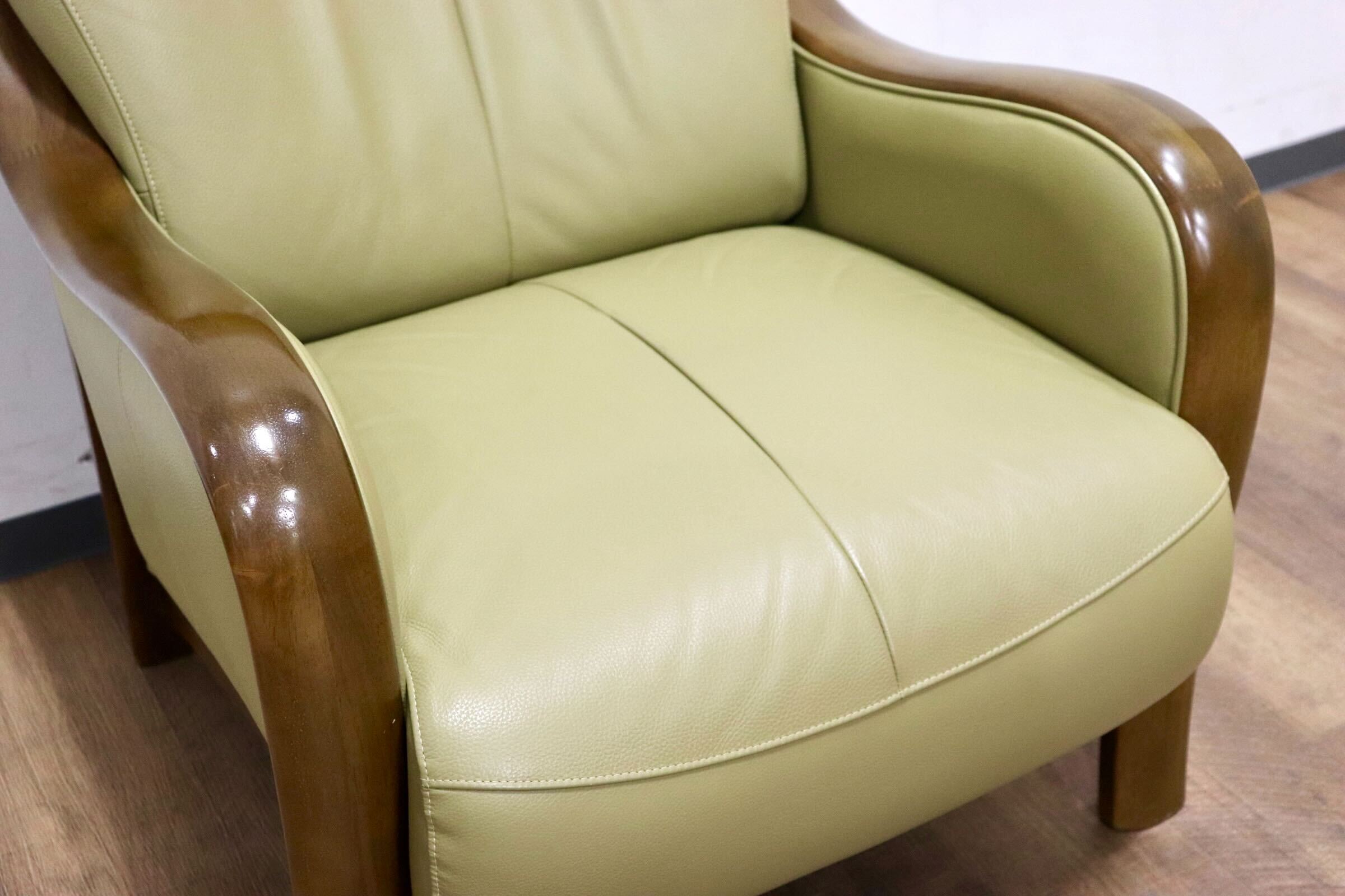 GMHK755A○karimoku / カリモク Direttore ディレトーレ 1人掛けソファ シングルソファ アームチェア 本革 オリーブ色 モダン 国産家具