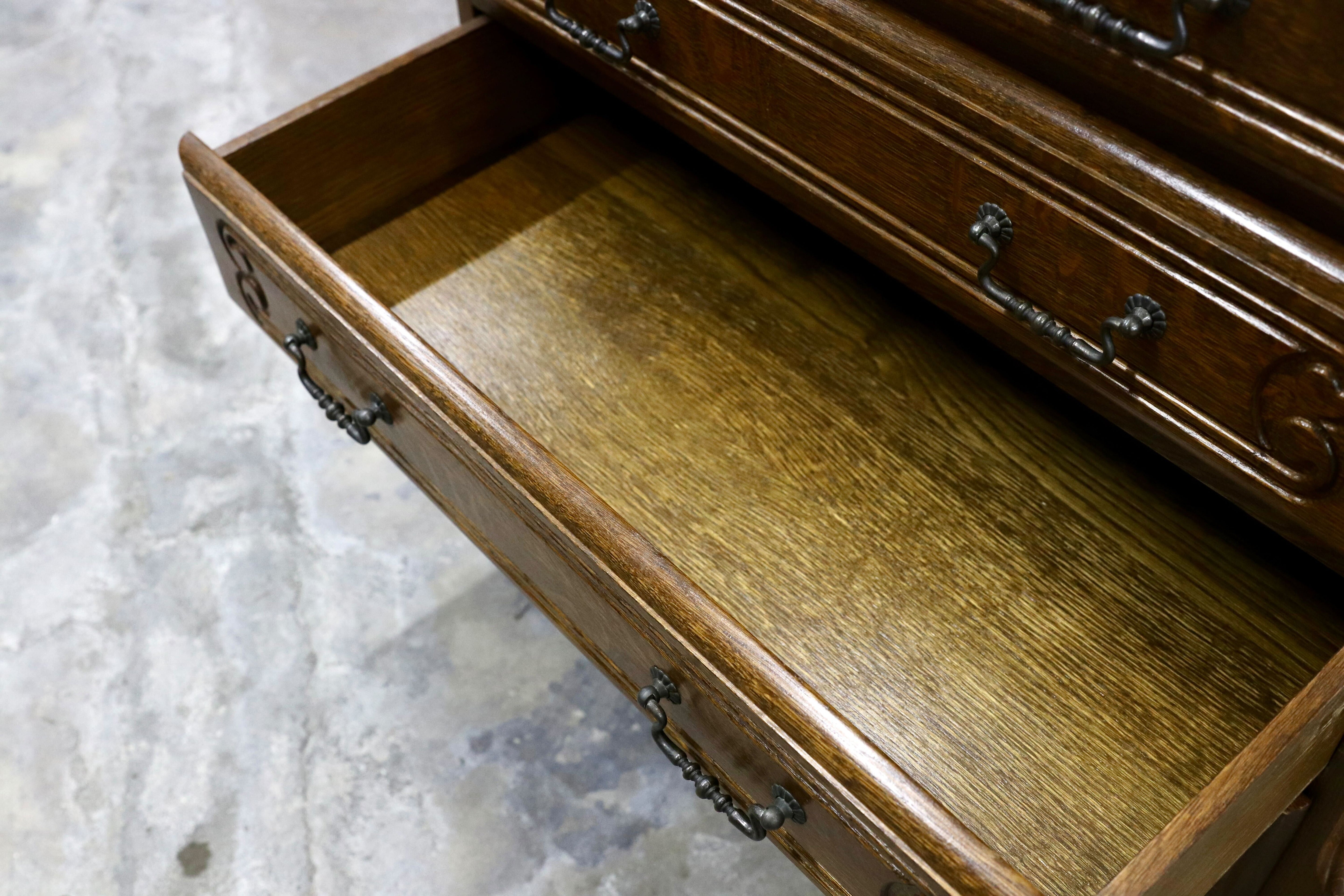 GMIH380B○三越家具 ルーマニア製 オーク無垢材 チェスト サイドボード 引出し収納 クラシック カントリー アンティーク