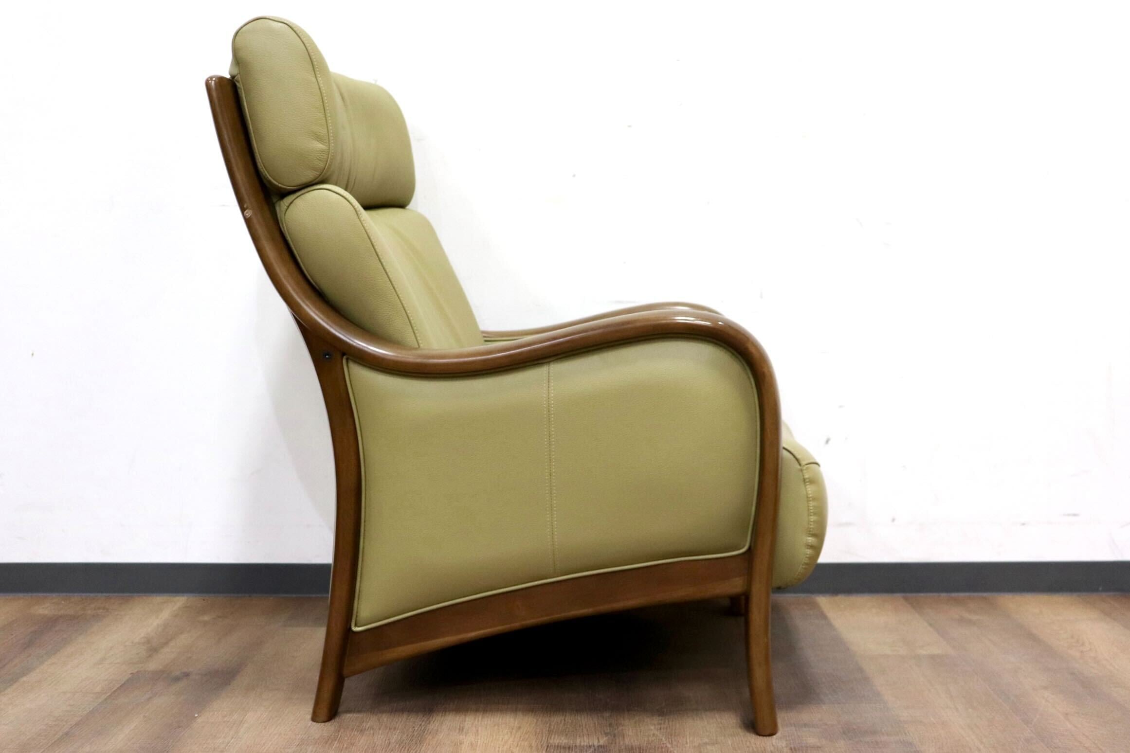 GMHK755A○karimoku / カリモク Direttore ディレトーレ 1人掛けソファ シングルソファ アームチェア 本革 オリーブ色 モダン 国産家具