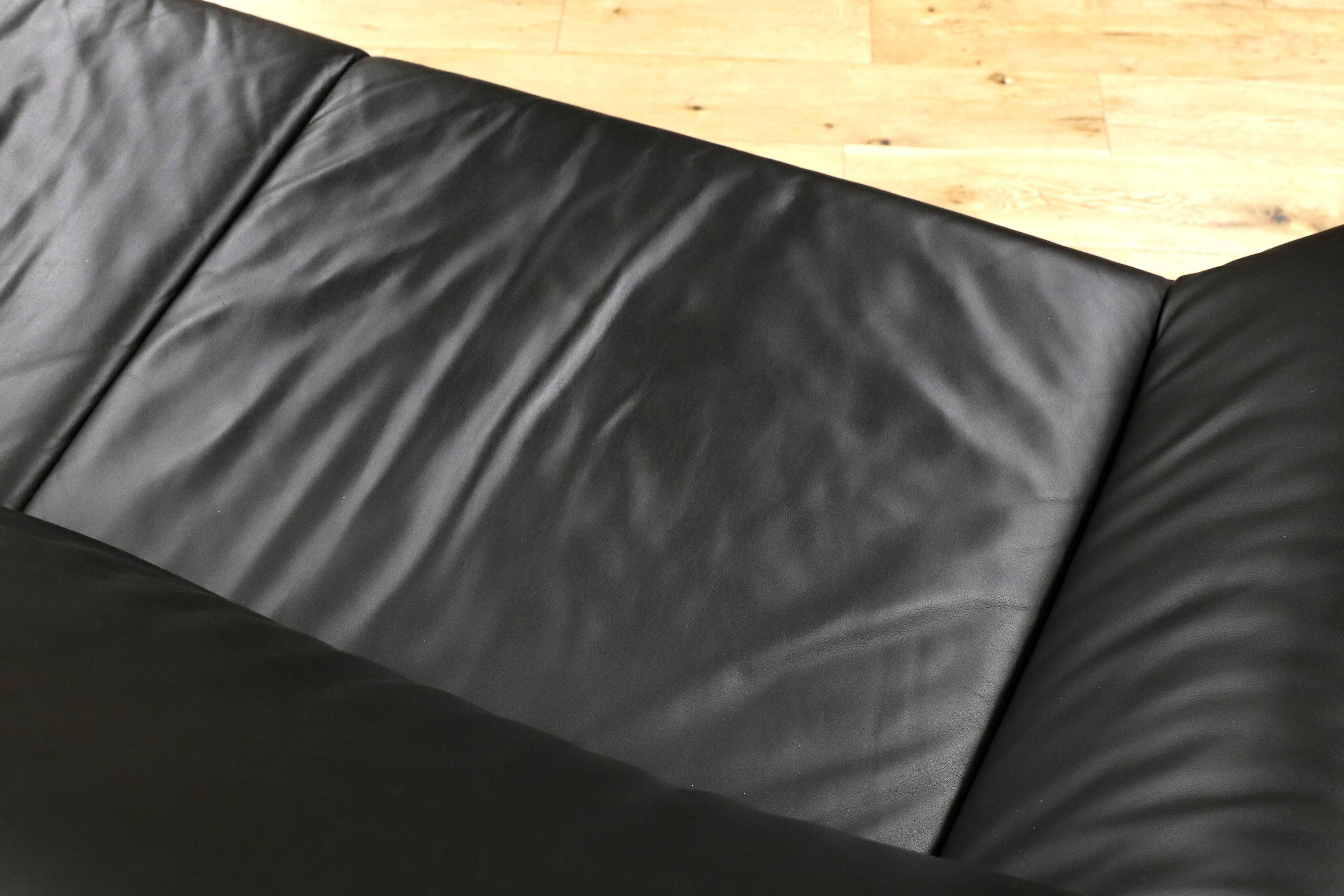 GMGT69○LAAUSER / ラウーザ ATLANTA アトランタ 2.5人掛けソファ ラブソファ 総革 黒 モダン ドイツ製 定価71.4万 最高級 美品