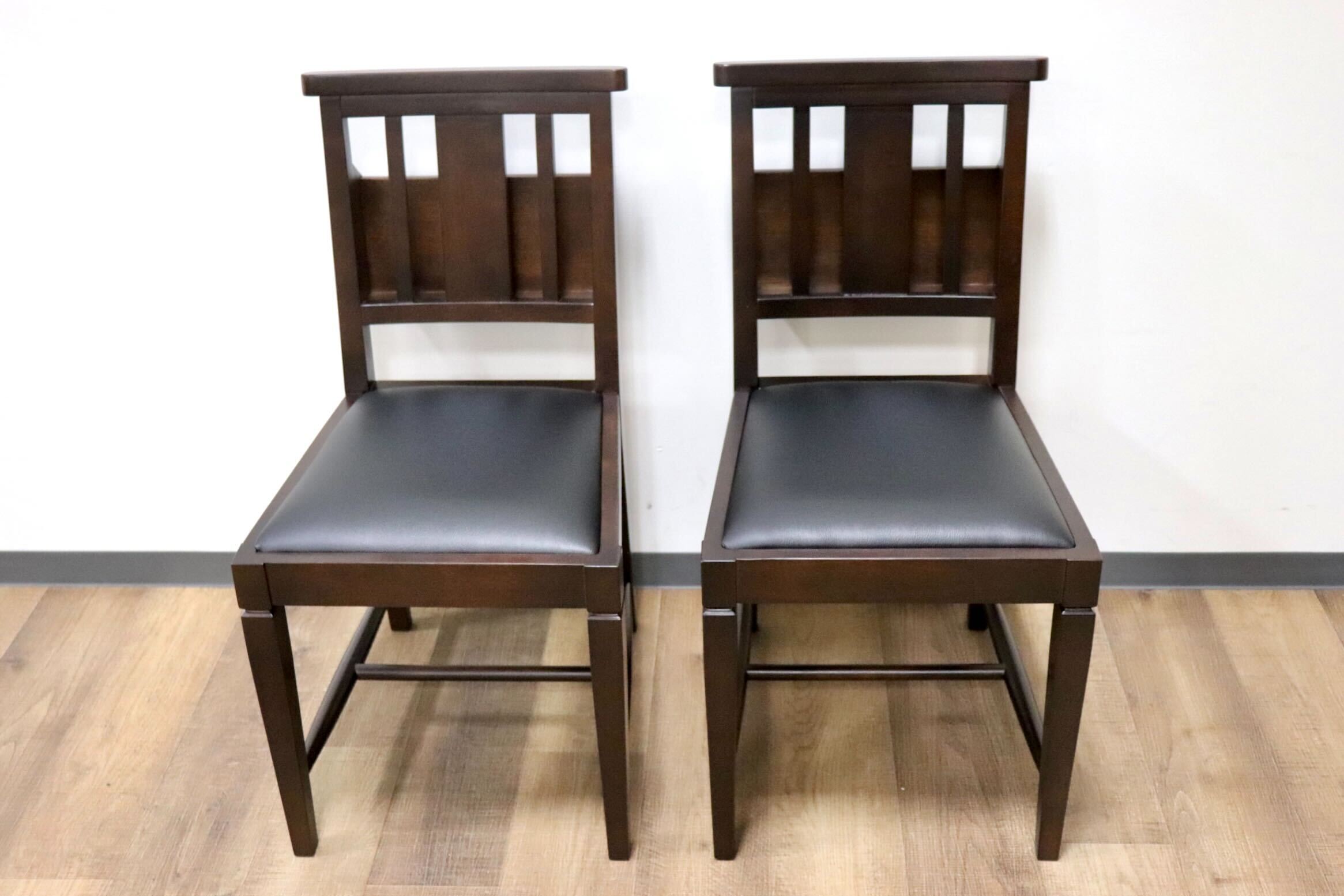 GMGN342G○CHERRY FURNITURE / 桜屋工業 ダイニングチェア チャーチチェア マガジンラック 合皮 ダークブラウン 2脚セット モダン 未使用品