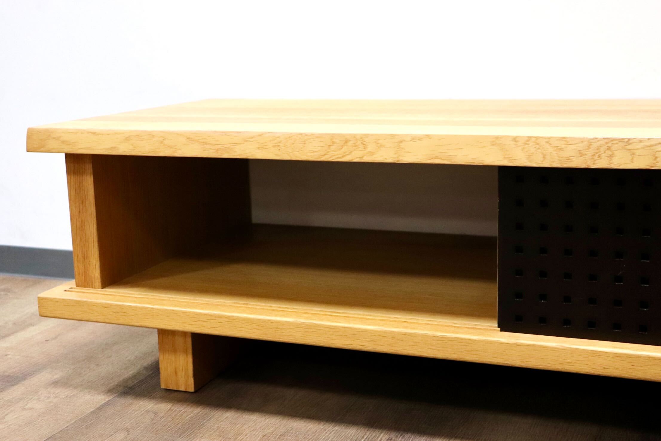 GMHH12○柏木工 / KASHIWA TV35 TVボード AVボード ローボード リビングボード オーク無垢材 飛騨家具 北欧スタイル 定価12.4万 展示品