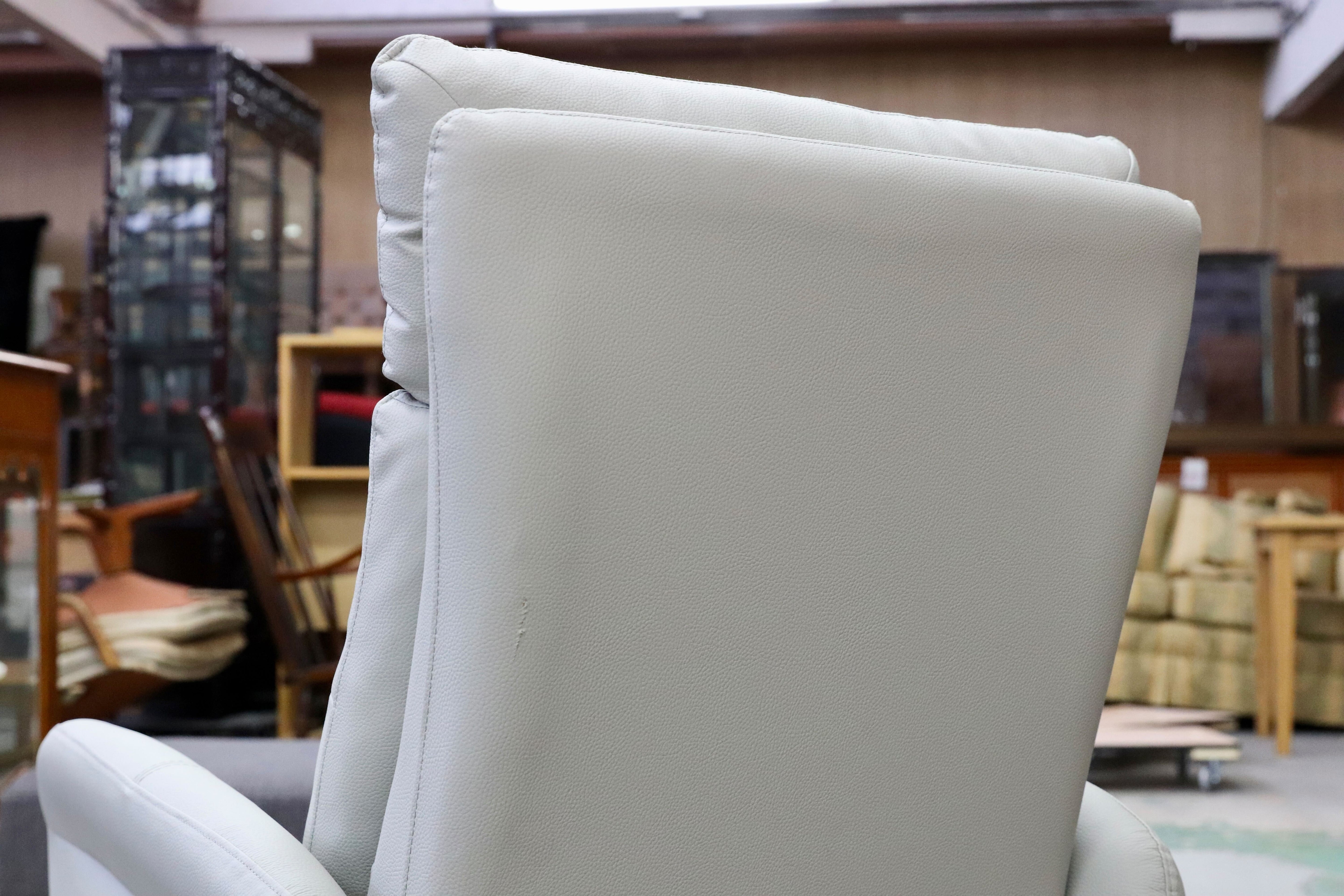 GMIH381○ヤマダオリジナル 電動パーソナルチェア ライトグレー 本革 レザー 1人掛けソファ シングルソファ