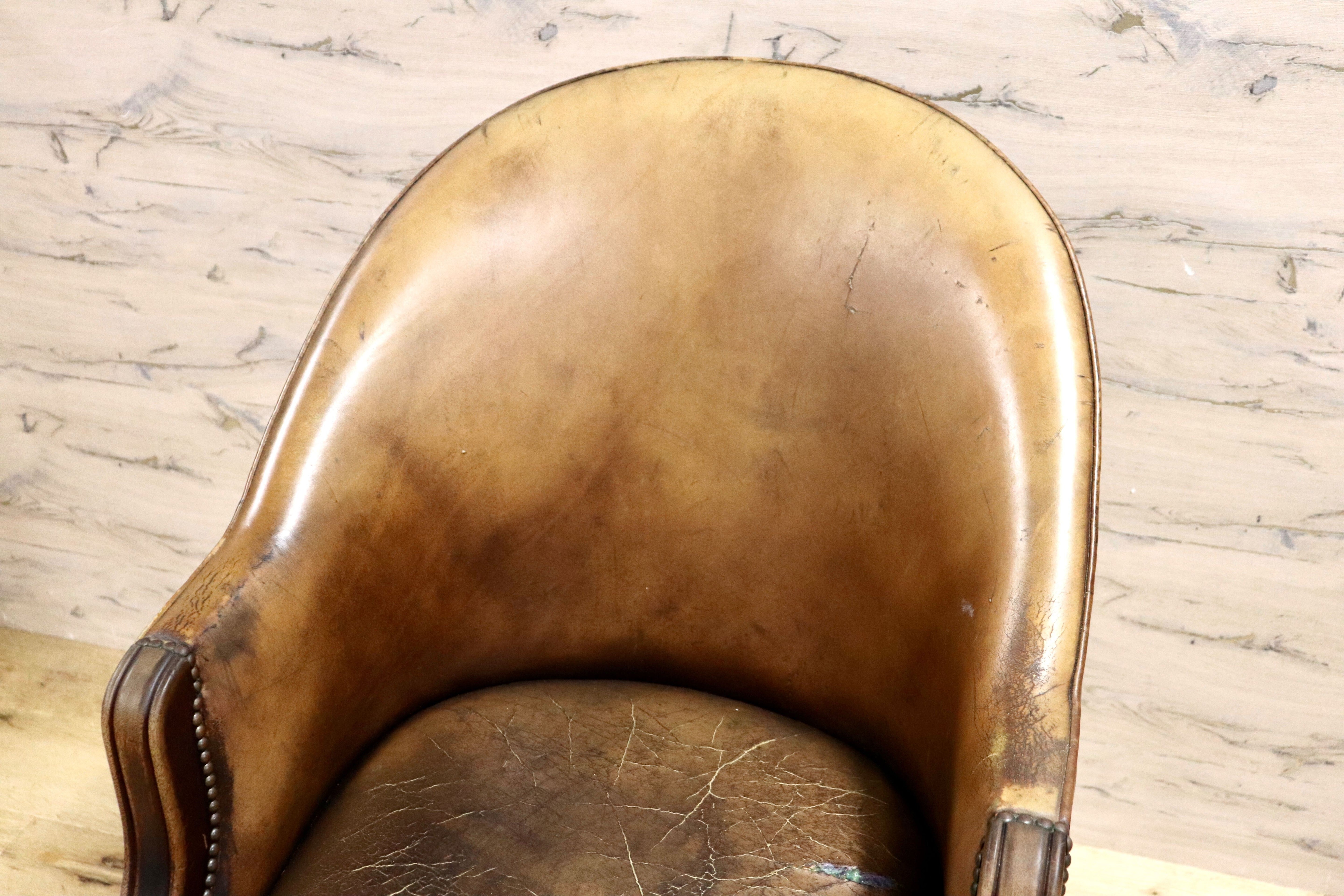 GMHK411○イギリス ヴィンテージ 1人掛けソファ ラウンジチェア デスクチェア 本革 レザー ブラウン 鋲打ち アンティーク