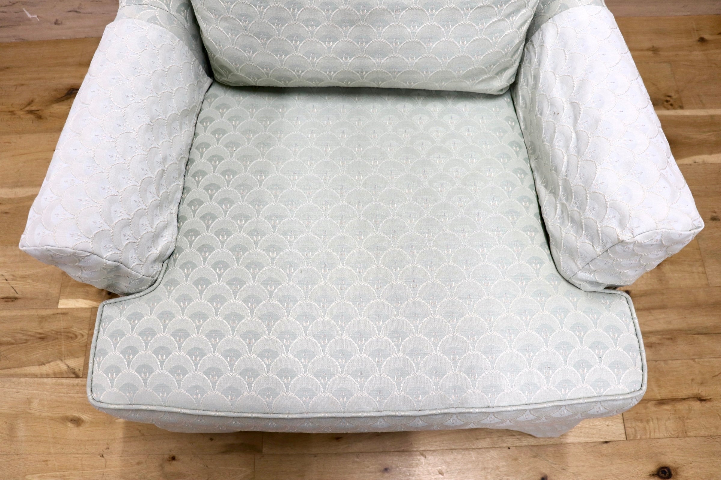 GMJH239B○Disque Furniture Corporation / ディスクファニチャーコーポレーション シングルソファ ファブリック クラシック エレガント