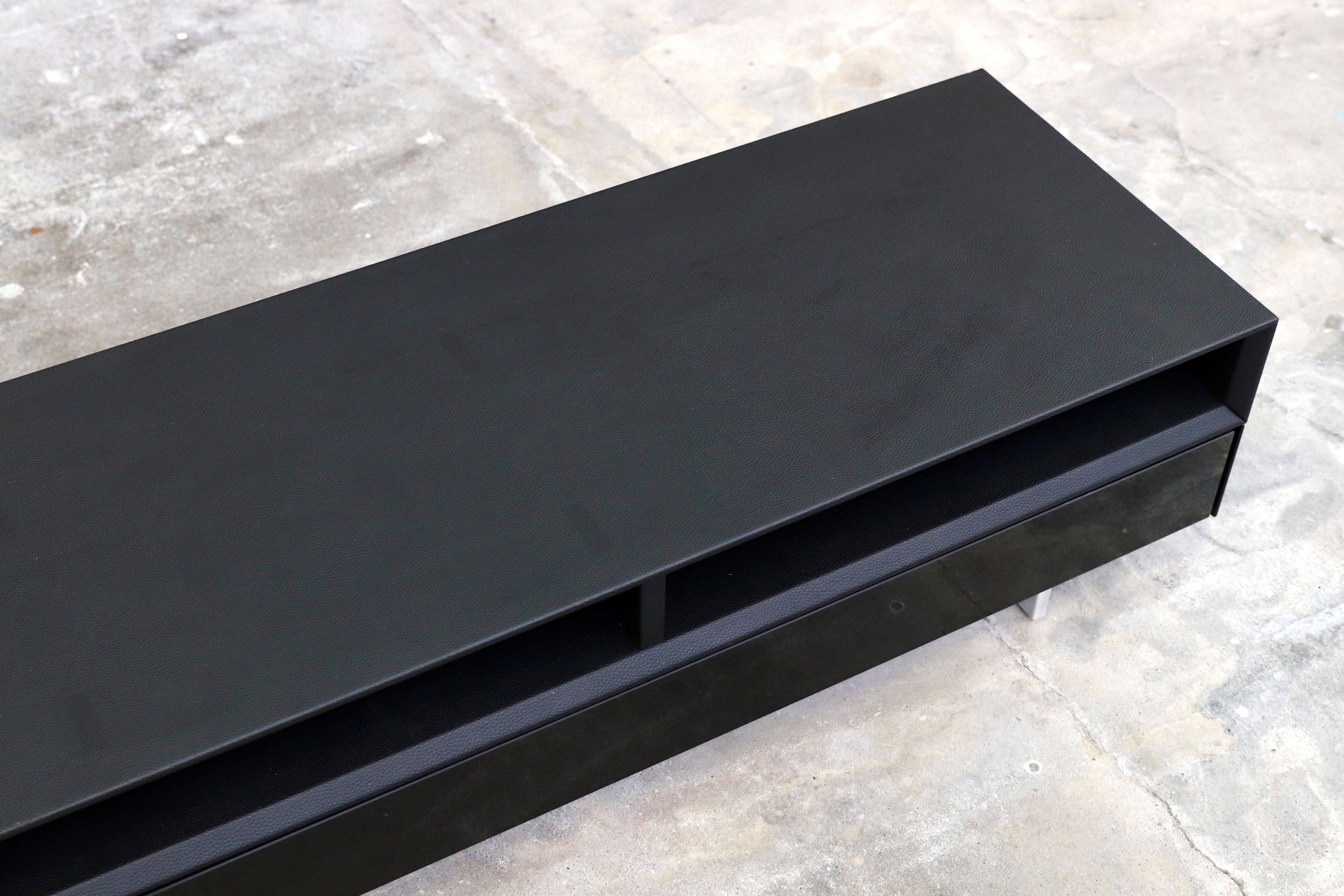 GMIK274○スタイリッシュモダン テレビボード TVボード AVボード リビングボード 収納家具 照明付き 検)ボーコンセプト カッシーナ アヤノ