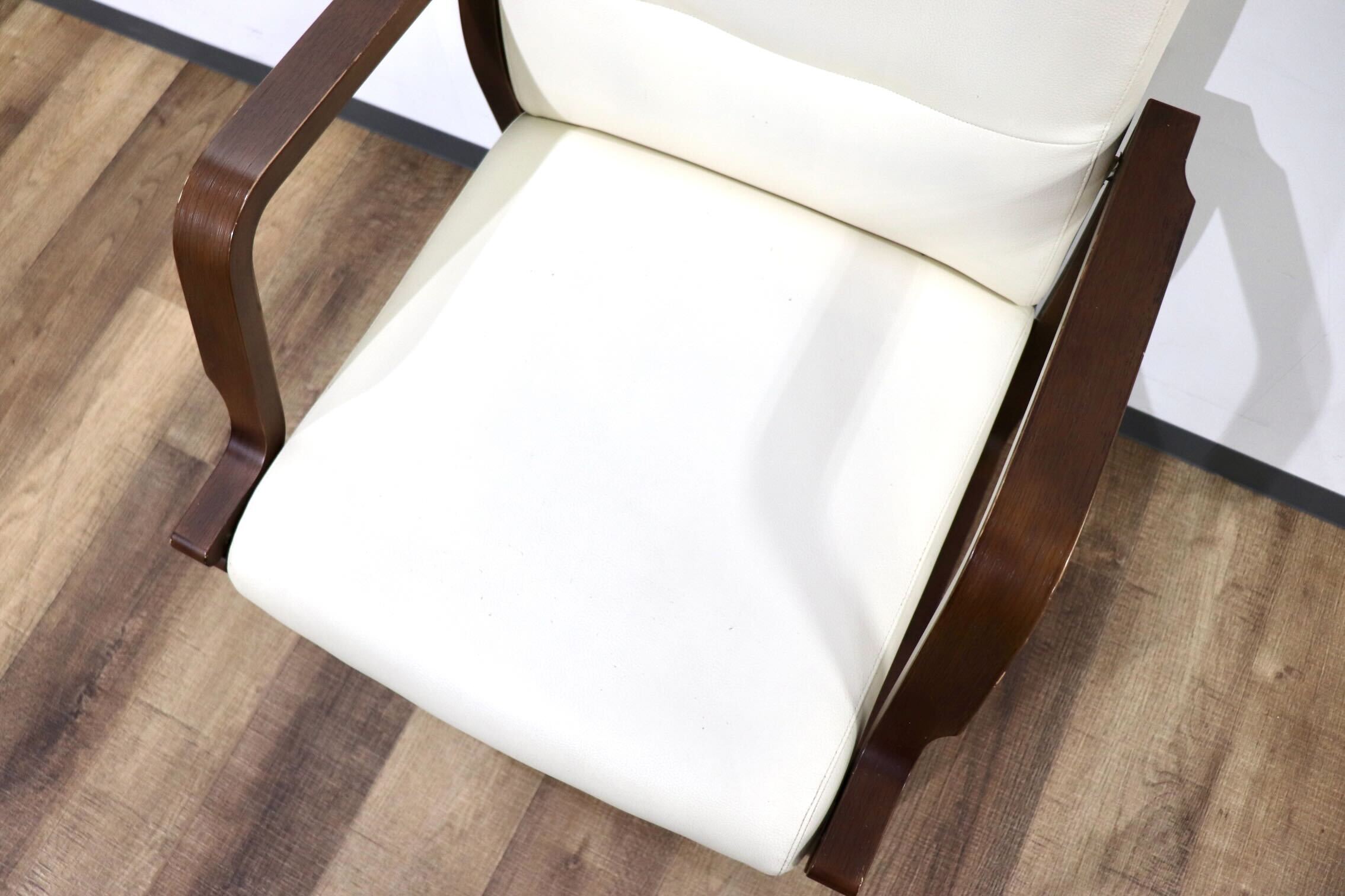 GMHN244D○karimoku / カリモク Direttore ディレトーレ リクライニングチェア ダイニングチェア アームチェア 合皮 国産家具