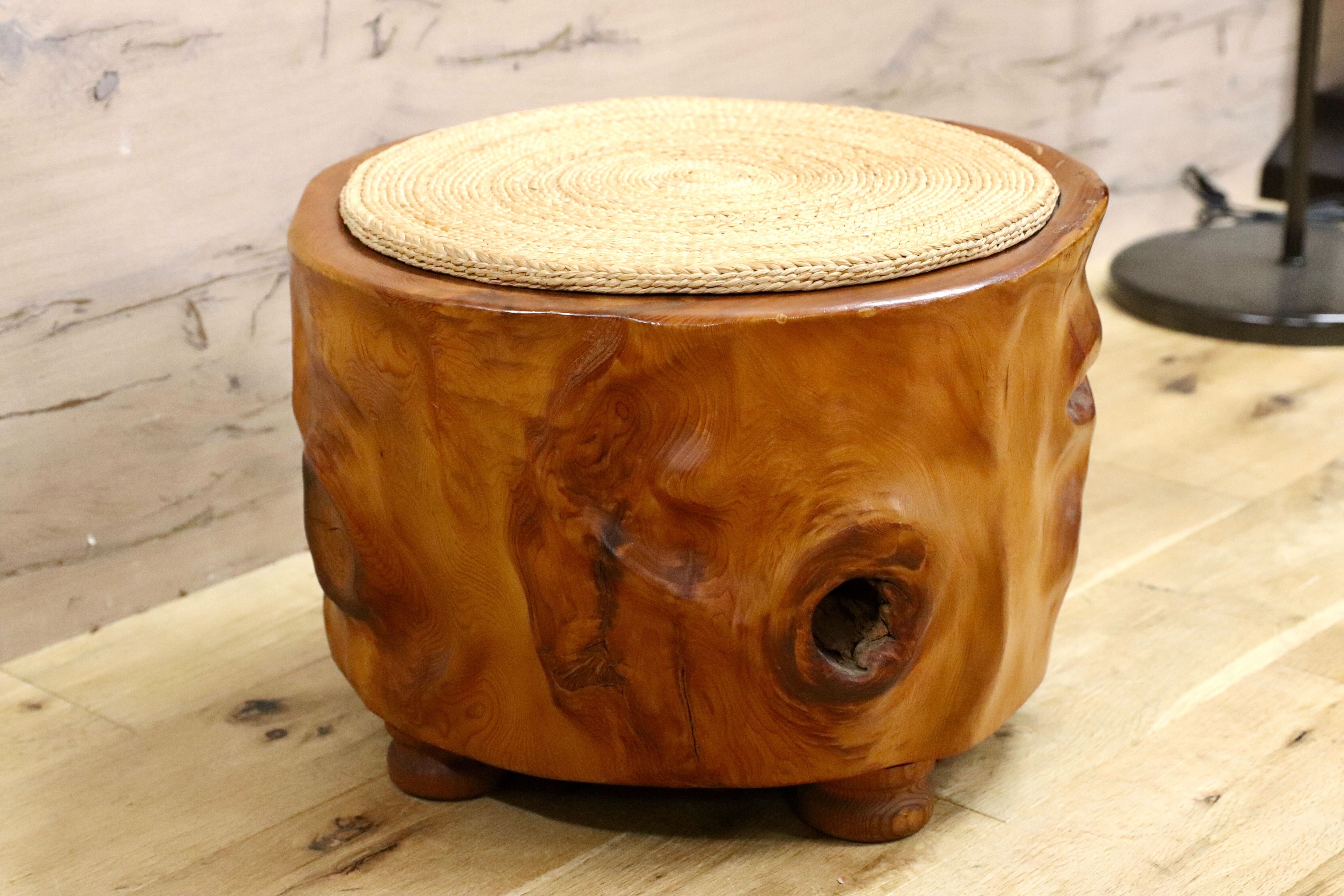 GMHH124A○世界遺産屋久杉 無垢材 スツール 椅子 腰掛け 和家具 工芸品 アンティーク チェア