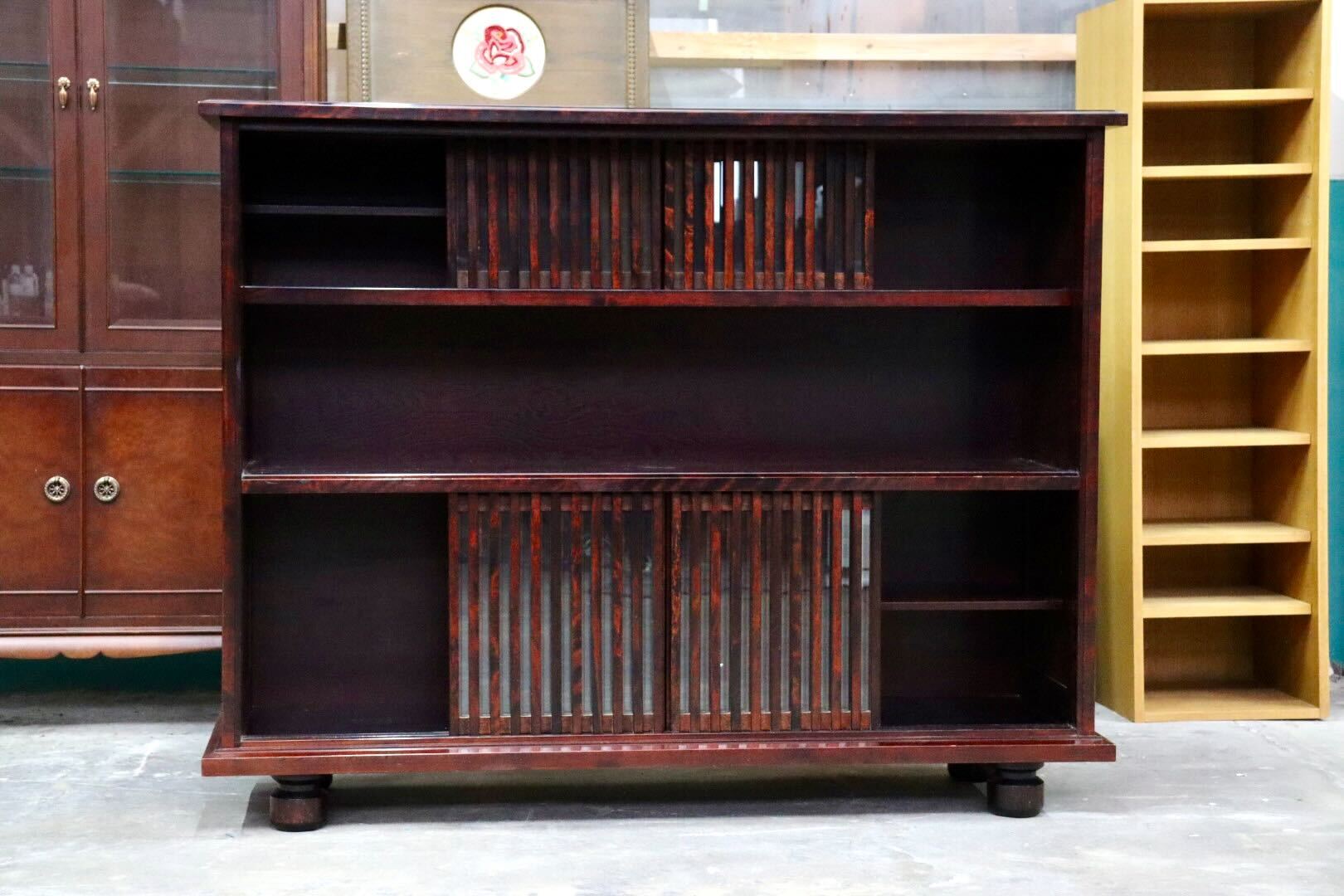 GMIS532○九州民芸家具 茶棚 飾り棚 サイドボード リビングボード キャビネット ミズメザクラ 和家具 和モダン 古民家 定価約45万