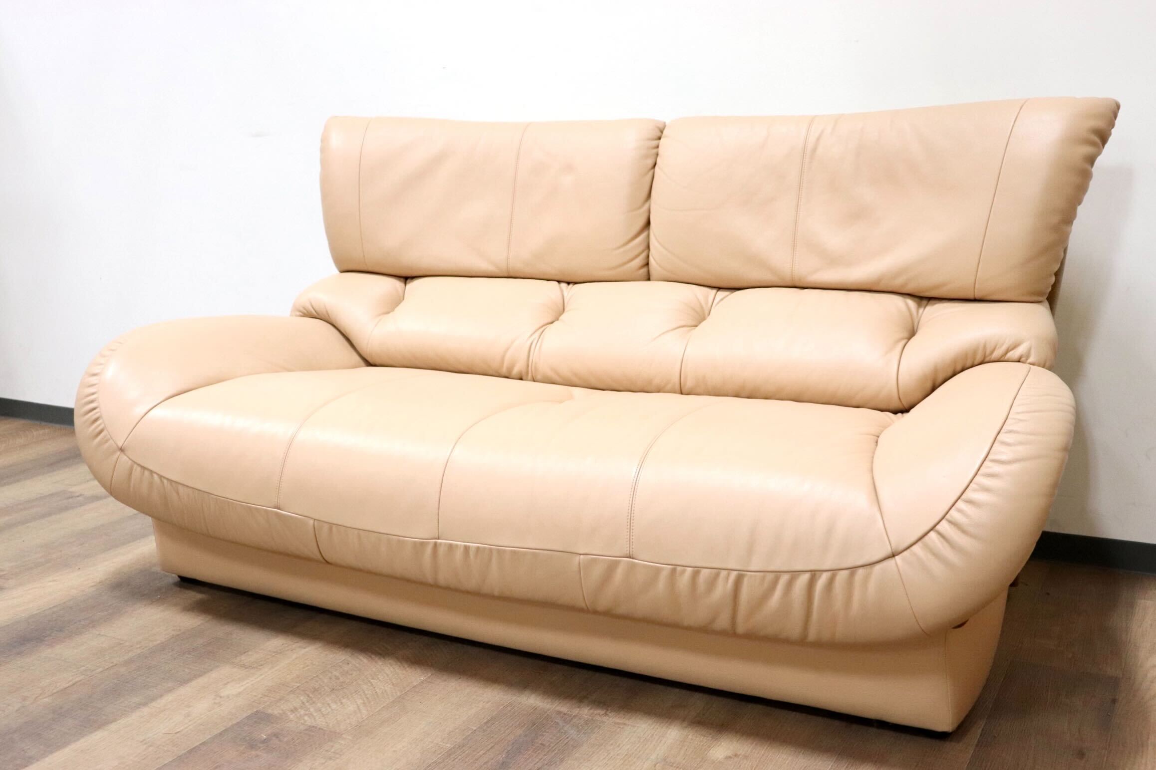 GMGK408○karimoku / カリモク ZT47 2人掛けソファ ラブソファ 2シーター ハイバック 本革 オーク材 モダン 国産家具 定価約26万 美品