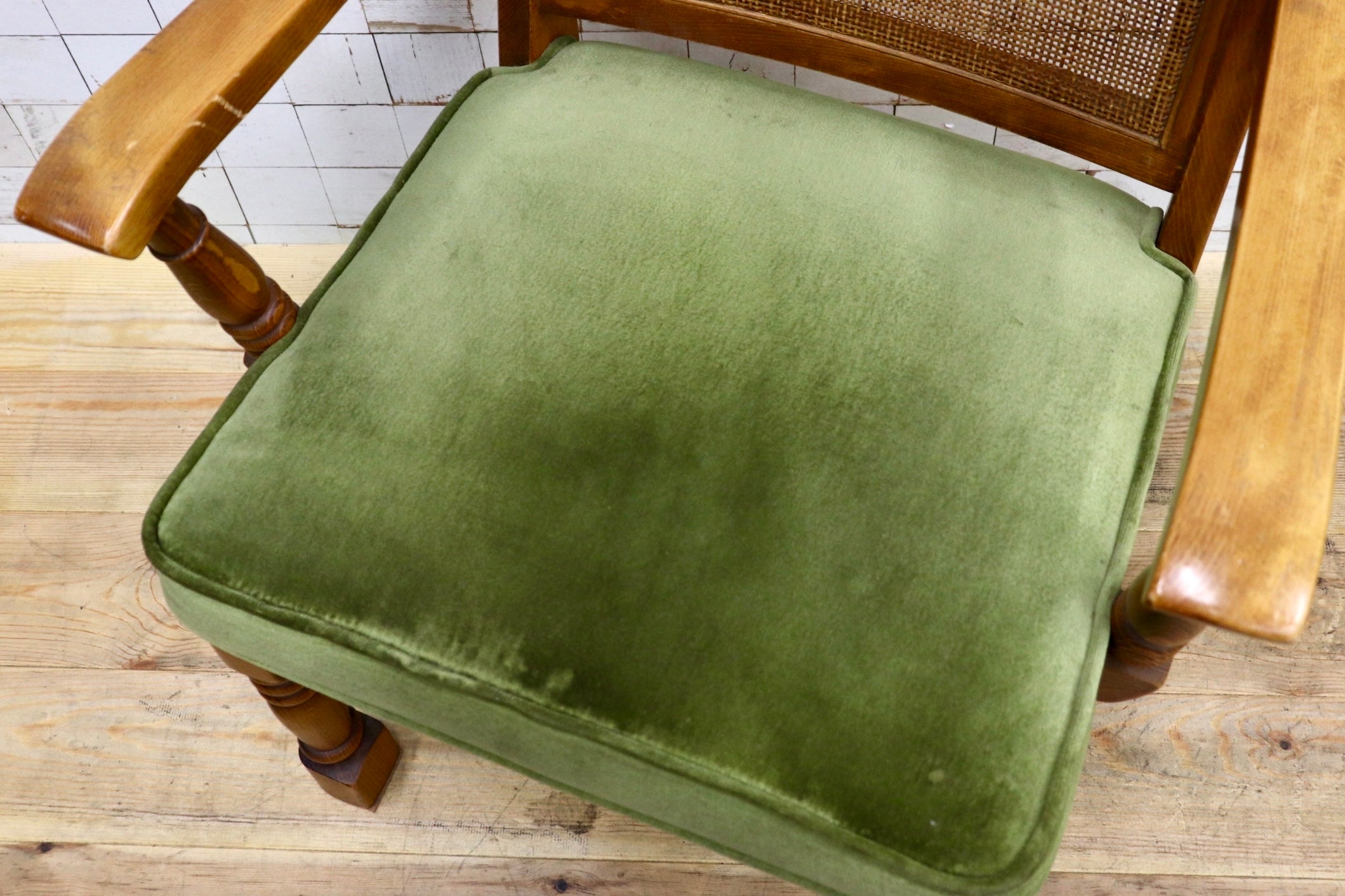 GMJS166B○KASHIWA / 柏木工 アームチェア ダイニングチェア 椅子 レトロ 飛騨の家具 カフェ アンティーク ヴィンテージ ファブリック 木製