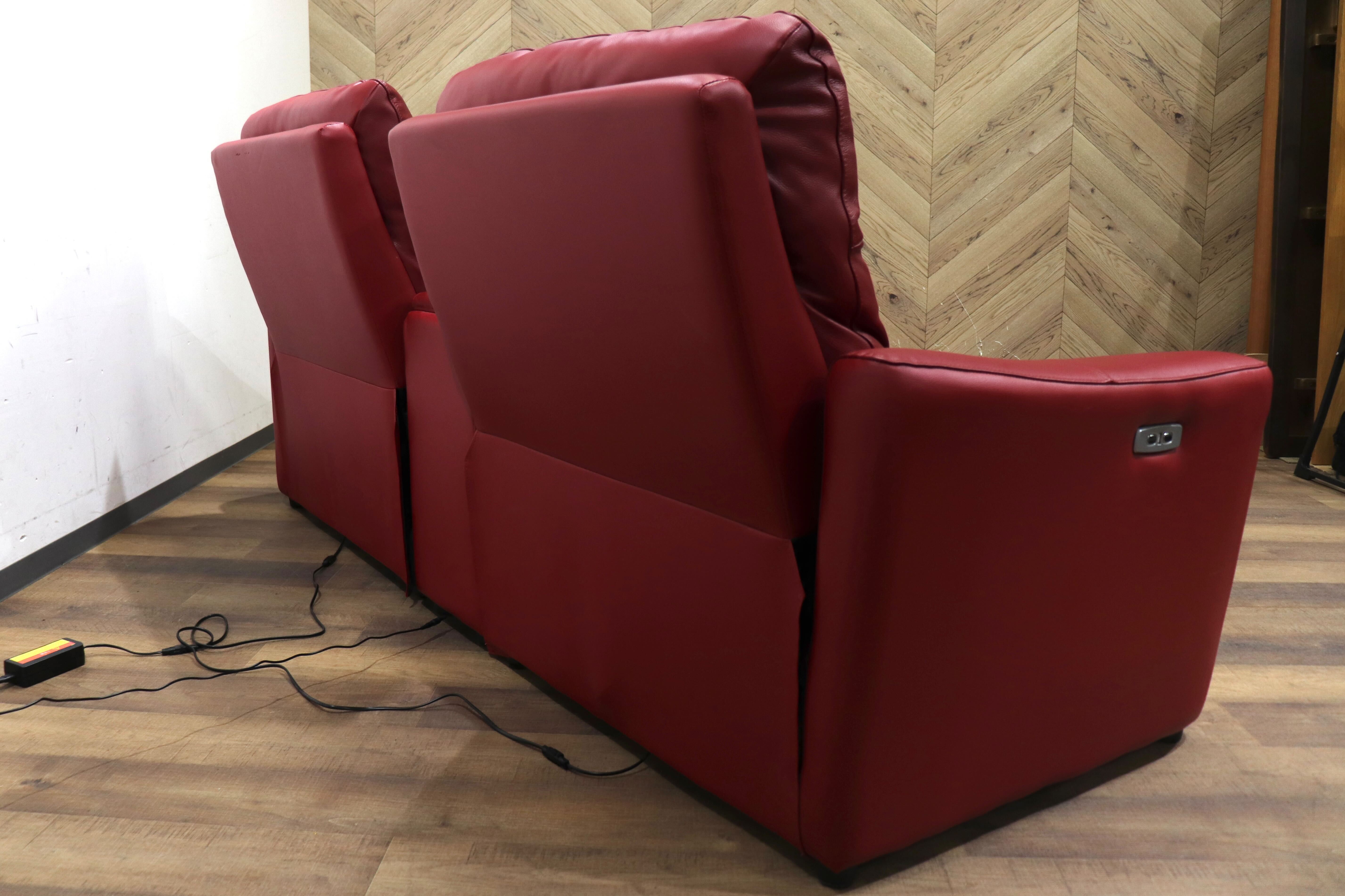 GMHH336○ニトリ / NITORI Nストラス RE 2人掛け電動リクライニングソファ ラブソファ レッド レザー ユニットテーブル 定価約16万
