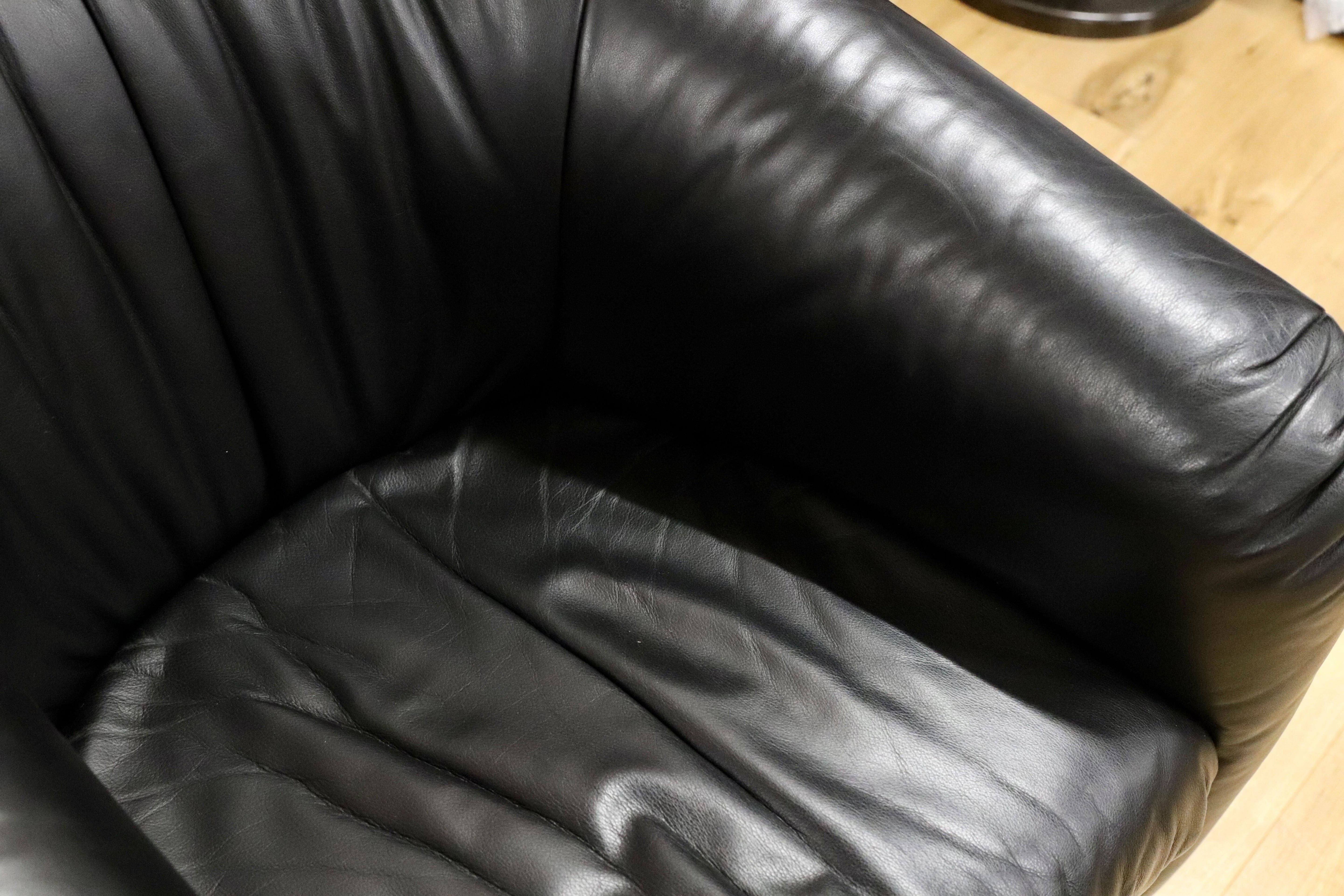 GMHN385B○HUKLA / フクラ 1人掛けソファ ラウンジチェア パーソナルチェア 黒 総革 IDC大塚家具 デザイナーズ ドイツ 約23万