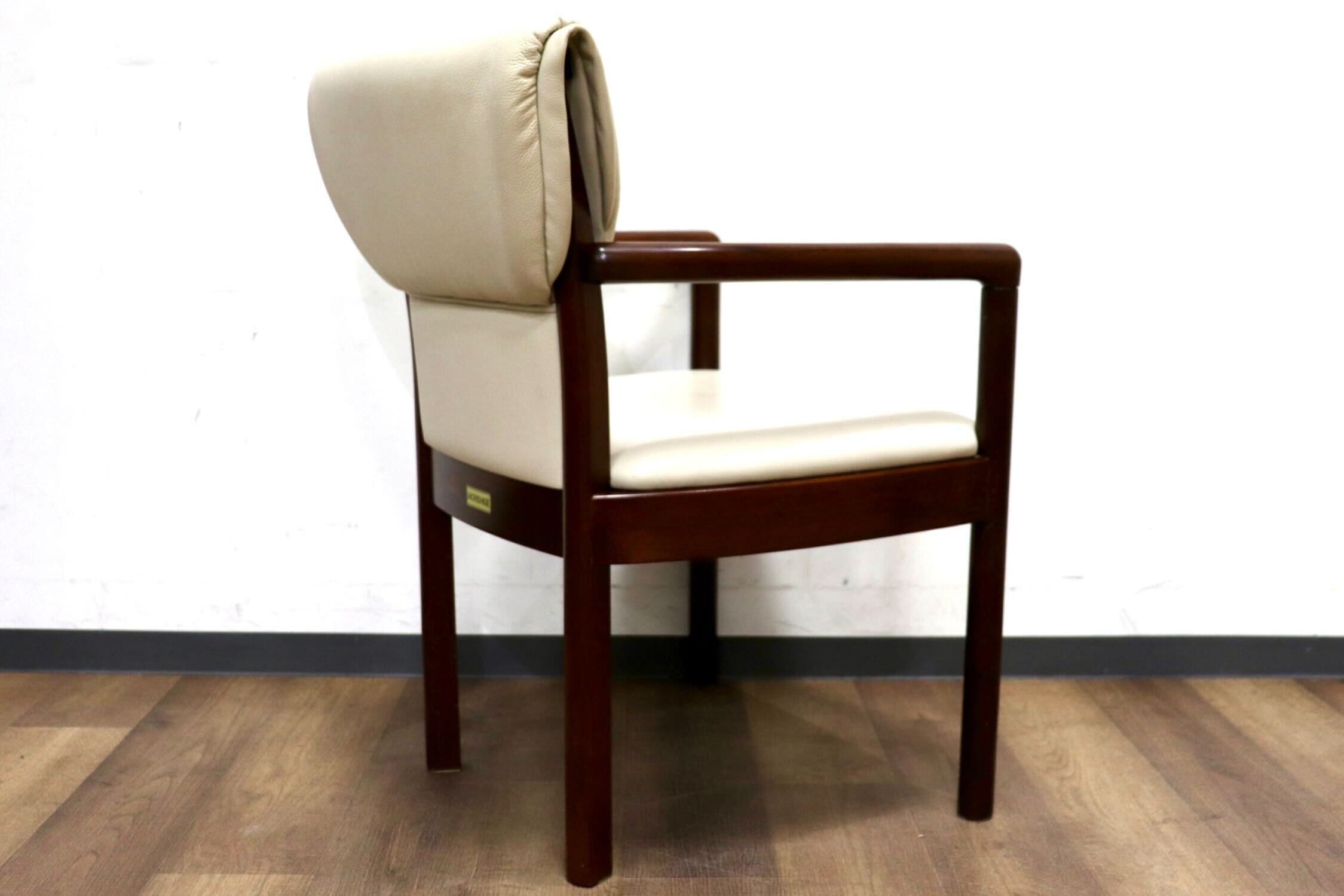 GMHH416B○モリシゲ / MORISHIGE アームチェア ダイニングチェア 食卓椅子 椅子 本革 IDC大塚家具 最高級 モダン クラシック