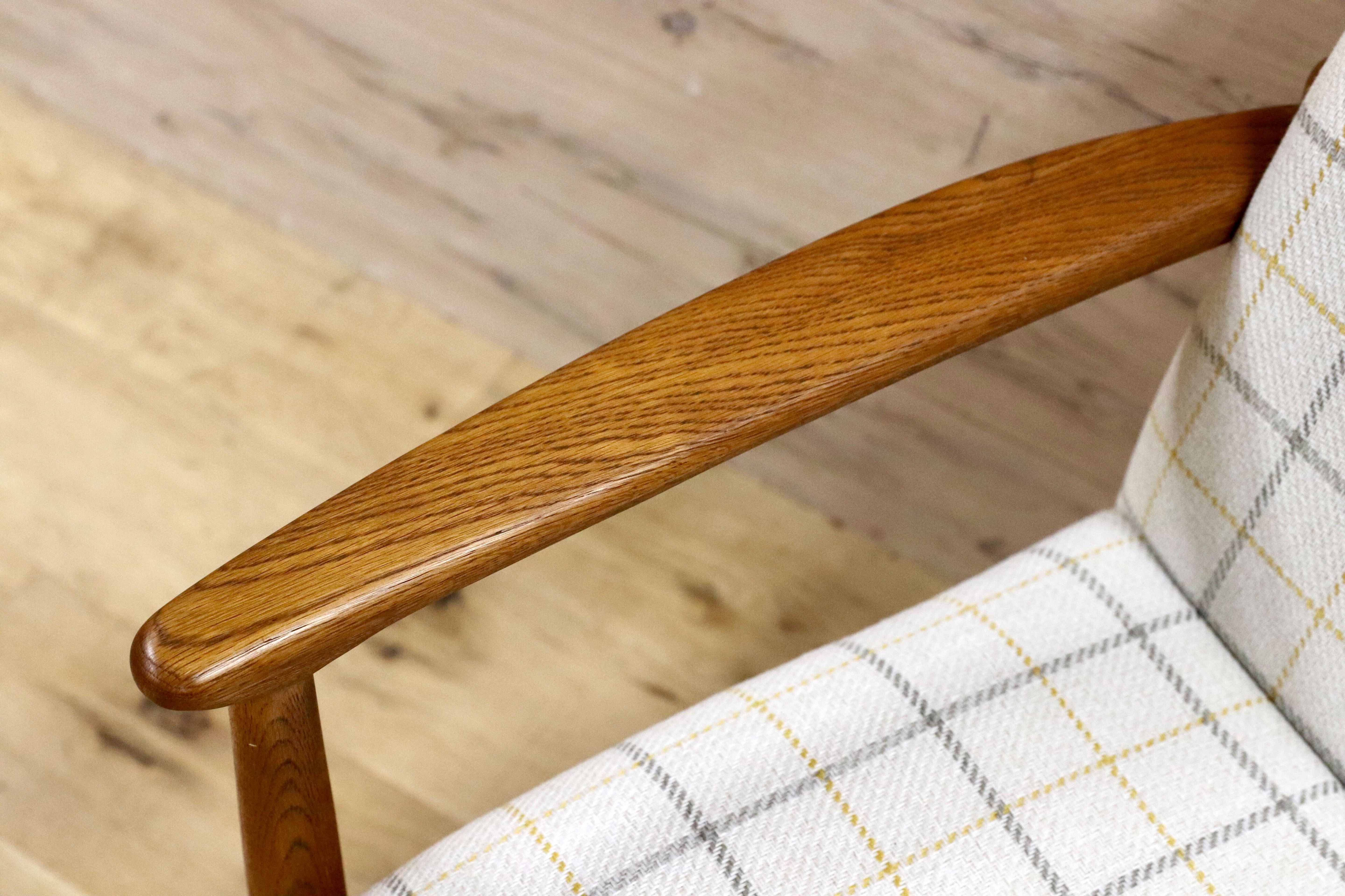 GMHK3C○オールドカリモク karimoku アームチェア 椅子 ラウンジチェア ダイニングチェア 楢無垢材 北欧スタイル ヴィンテージ リペア済