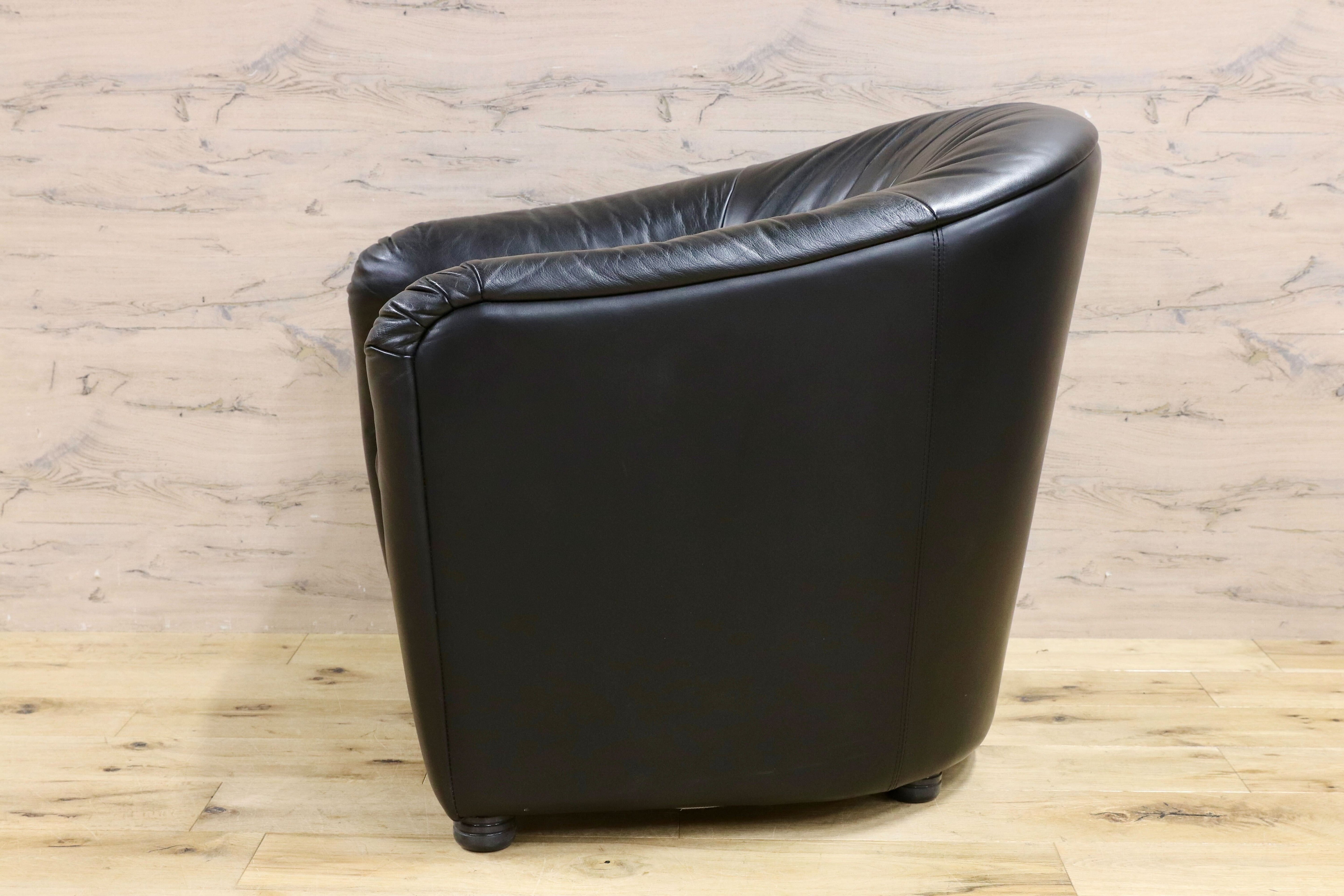 GMHN385E○HUKLA / フクラ 1人掛けソファ ラウンジチェア パーソナルチェア 黒 総革 IDC大塚家具 デザイナーズ ドイツ 約23万