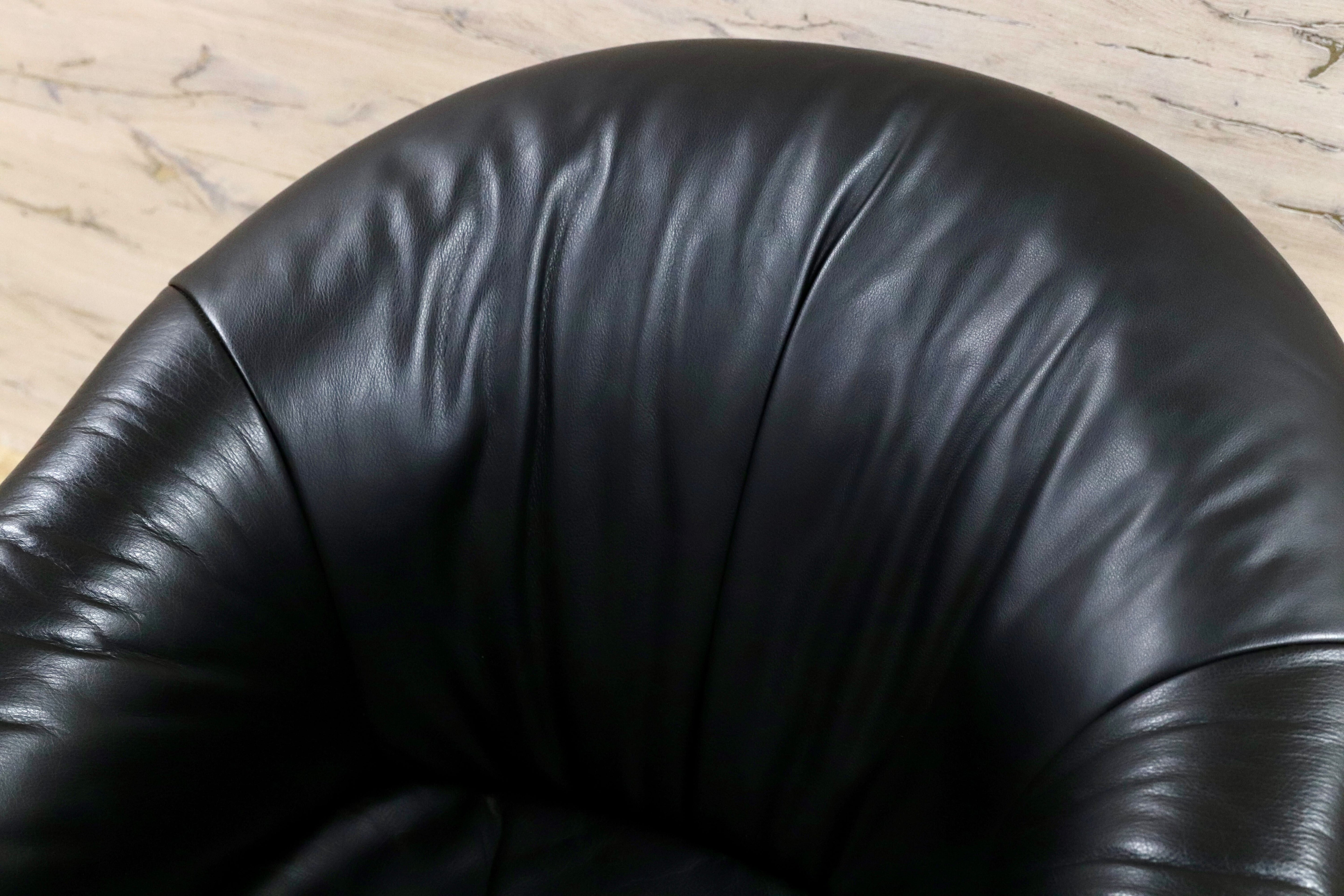GMHN385F○HUKLA / フクラ 1人掛けソファ ラウンジチェア パーソナルチェア 黒 総革 IDC大塚家具 デザイナーズ ドイツ 約23万