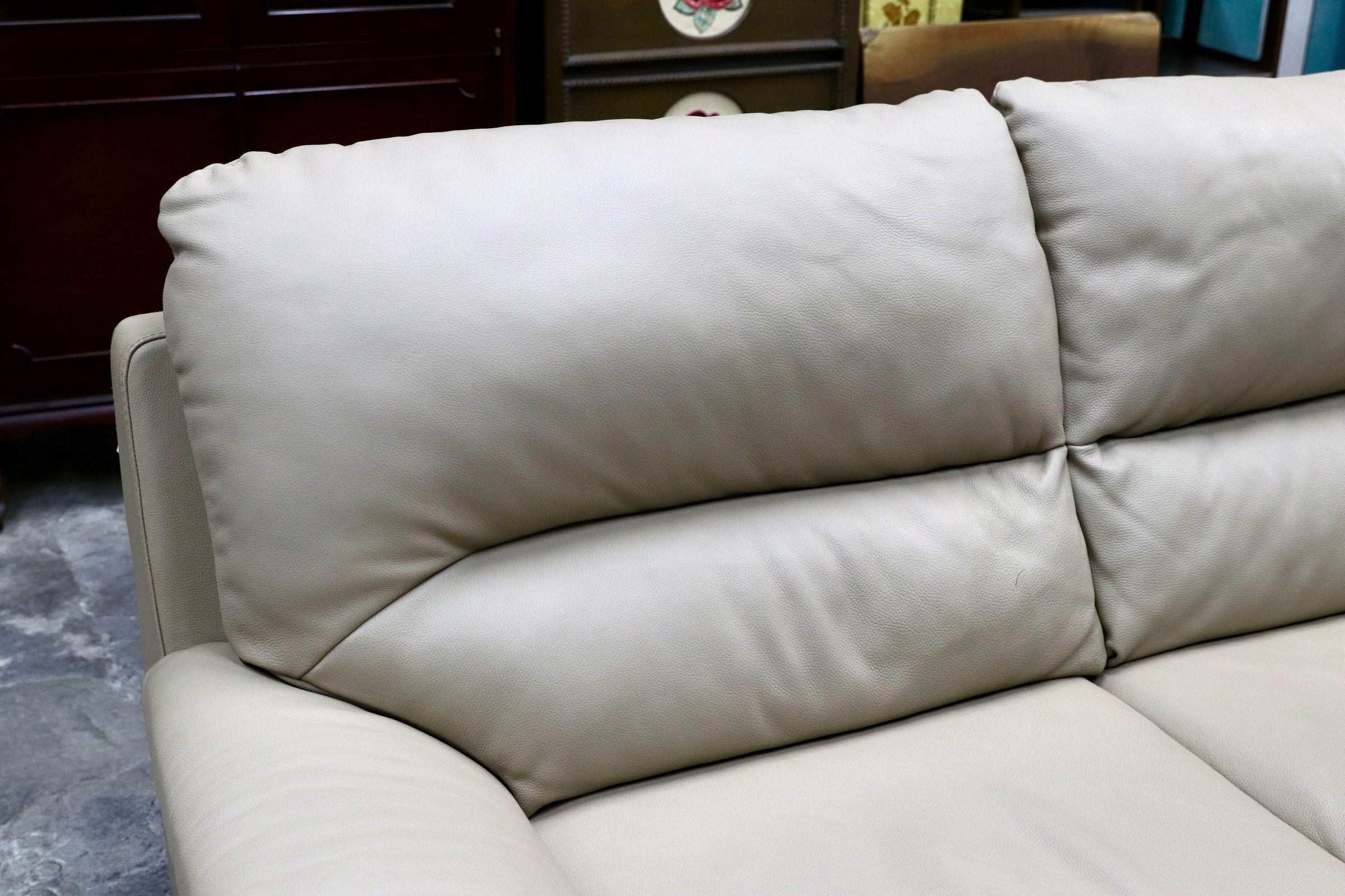 GMJK80○NICOLETTI HOME / ニコレッティホーム イタリア最高級 総本革 2人掛けソファ ラブソファ IDC大塚家具取扱 ベージュ 約40万