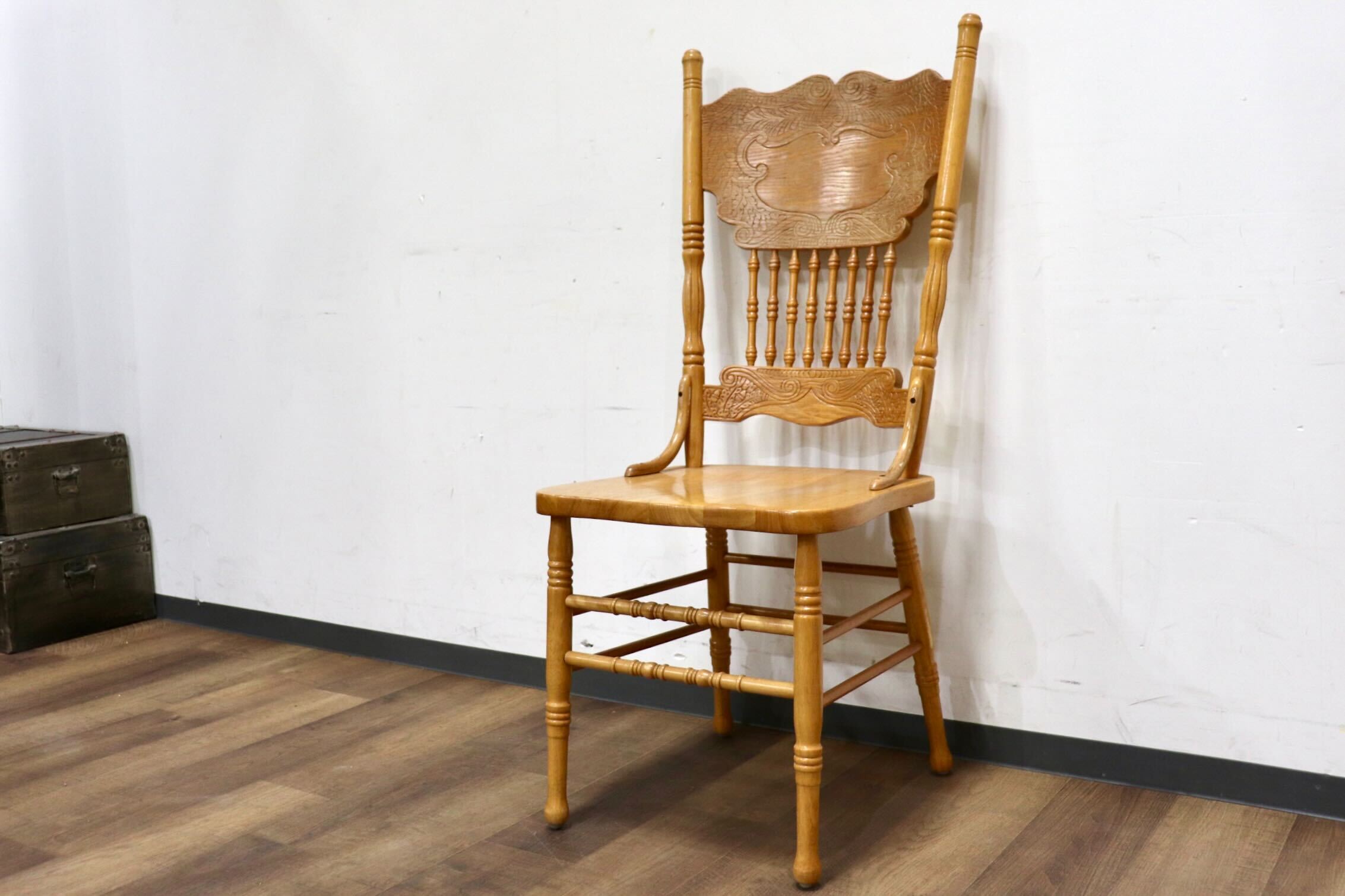 GMHH423F○Shin Lee / シンリー ダイニングチェア 食卓椅子 ハイバック オーク材 彫刻 カントリー アンティーク IDC大塚家具