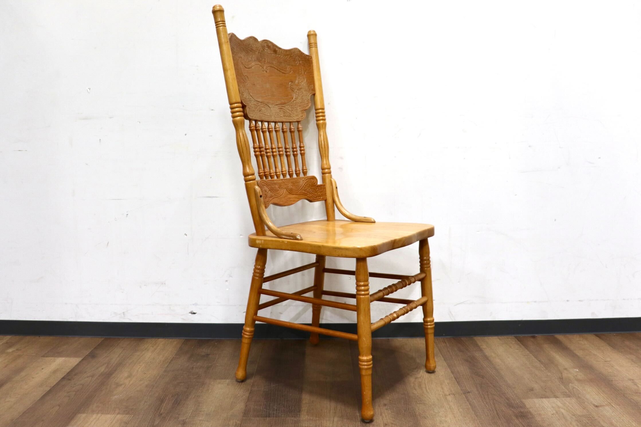 GMHH423F○Shin Lee / シンリー ダイニングチェア 食卓椅子 ハイバック オーク材 彫刻 カントリー アンティーク IDC大塚家具