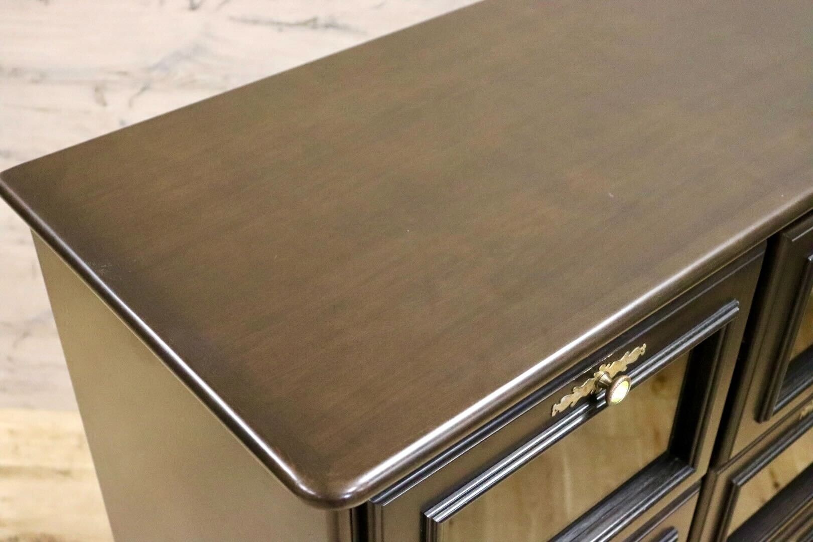 GMHS318○karimoku / カリモク キャビネット サイドボード 飾り棚 チェスト 収納家具 アンティーク調 国産家具 ダークブラウン