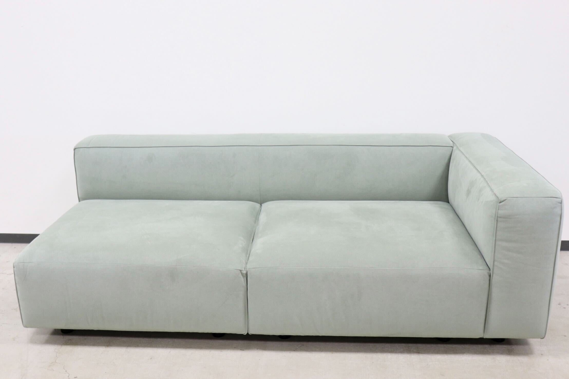 GMGK106○ligne roset / リーンロゼ ROSETNils2 ロゼニルス 3人掛けソファ トリプルソファ 右片肘 ファブリック モダン 定価約83万 展示品