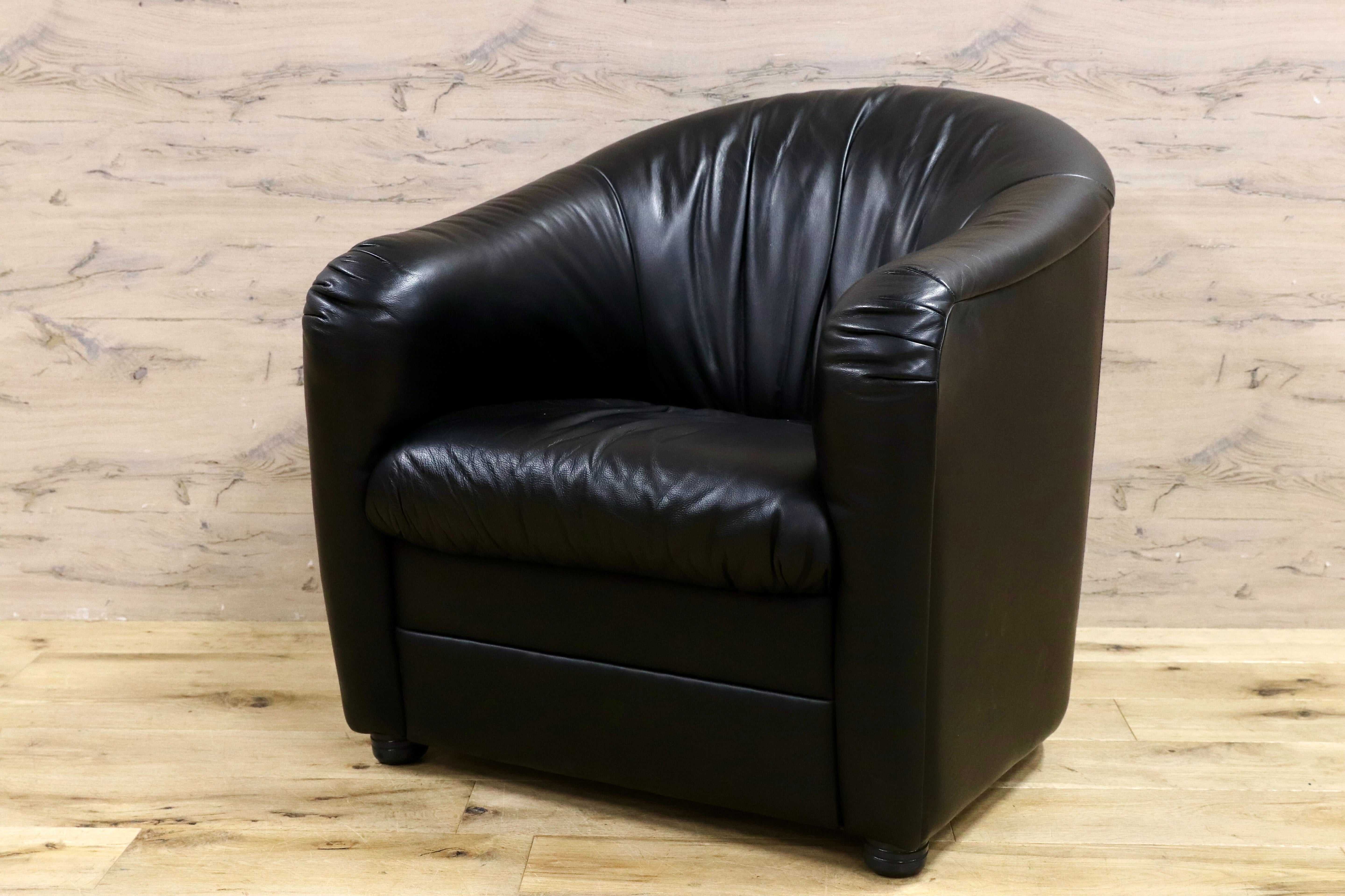 GMHN385J○HUKLA / フクラ 1人掛けソファ ラウンジチェア パーソナルチェア 黒 総革 IDC大塚家具 デザイナーズ ドイツ 約23万