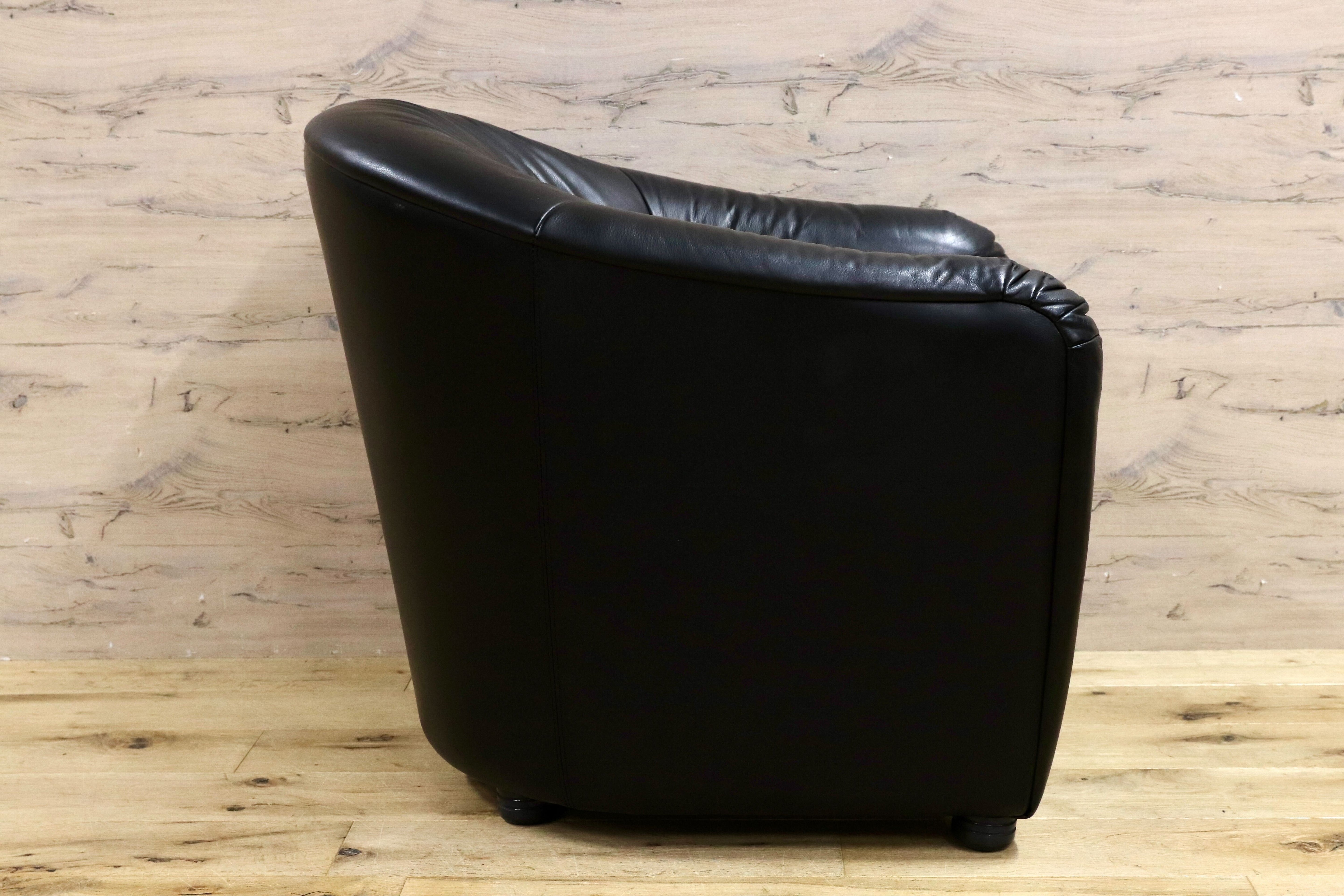 GMHN385J○HUKLA / フクラ 1人掛けソファ ラウンジチェア パーソナルチェア 黒 総革 IDC大塚家具 デザイナーズ ドイツ 約23万