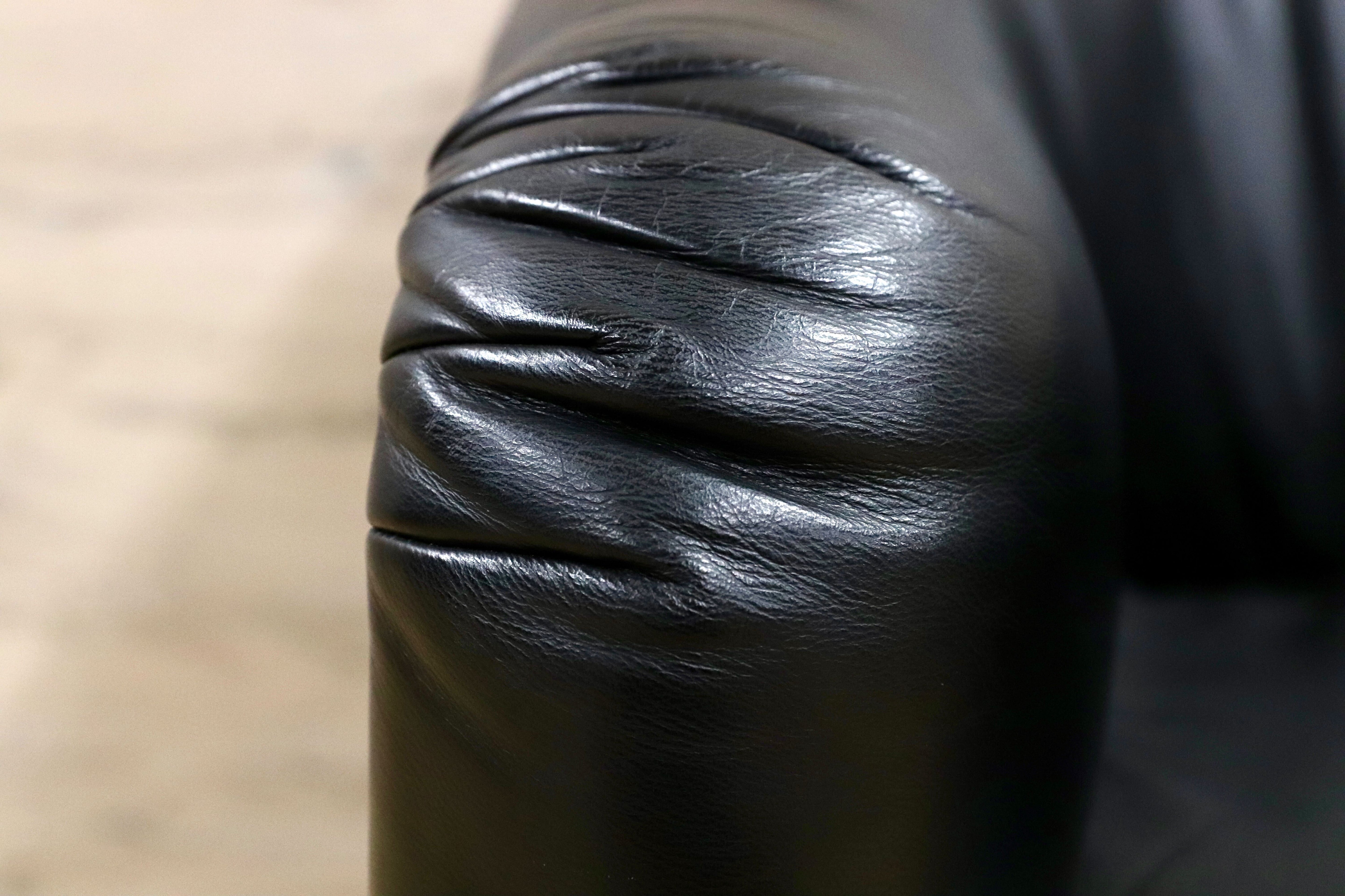 GMHN385J○HUKLA / フクラ 1人掛けソファ ラウンジチェア パーソナルチェア 黒 総革 IDC大塚家具 デザイナーズ ドイツ 約23万