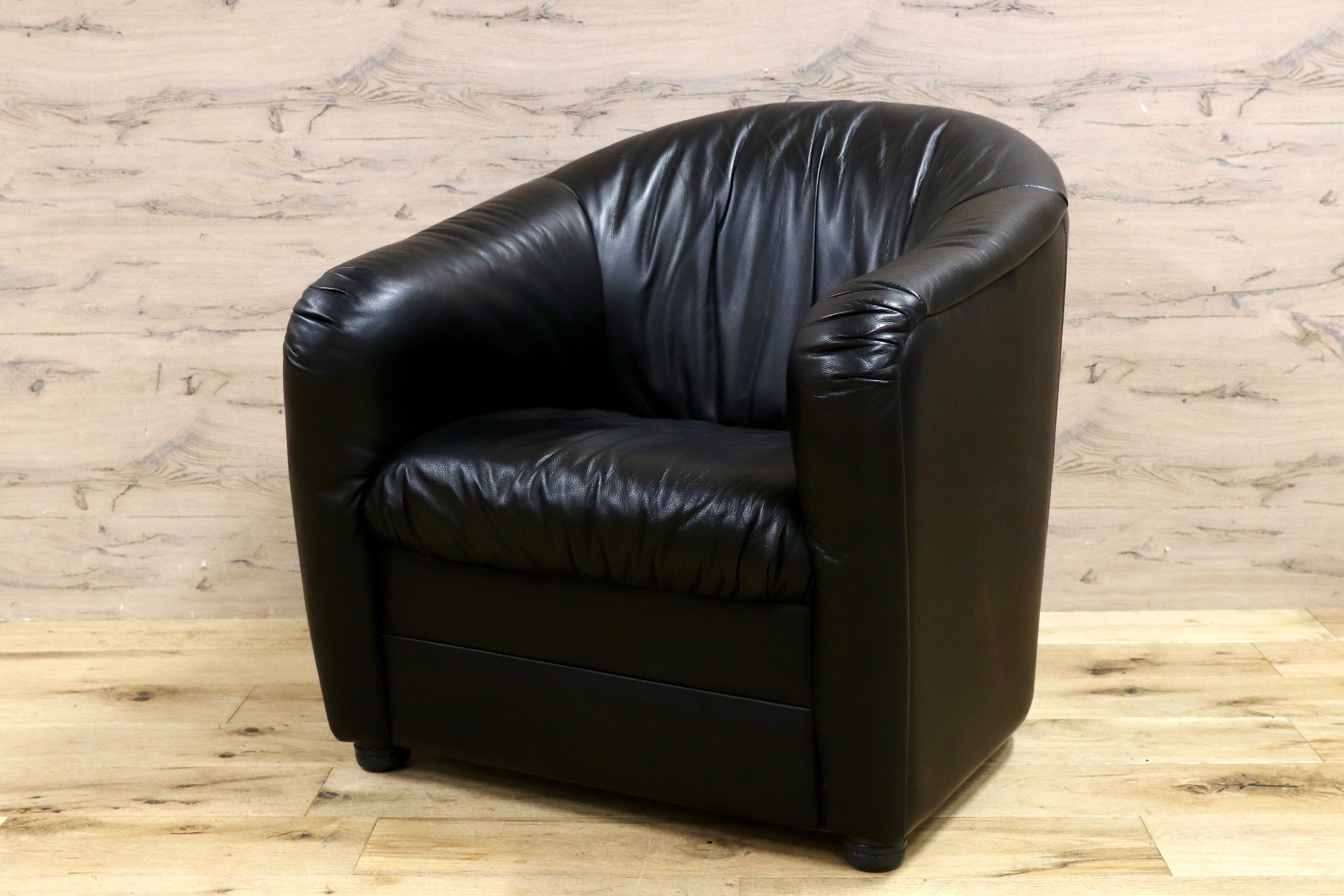 GMHN385L○HUKLA / フクラ 1人掛けソファ ラウンジチェア パーソナルチェア 黒 総革 IDC大塚家具 デザイナーズ ドイツ 約23万