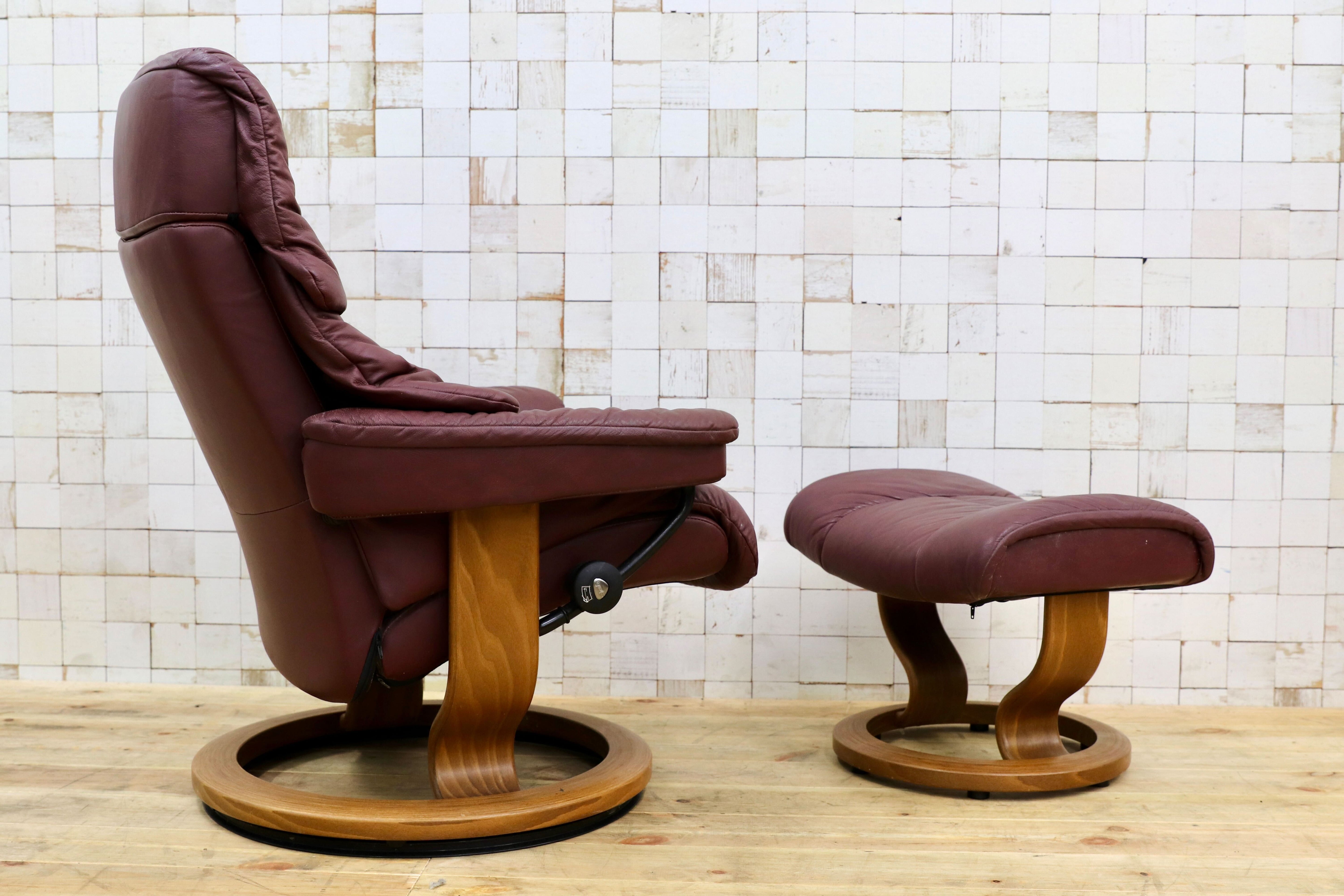 GMIK283○EKORNES / エコーネス ストレスレスレノ RENO パーソナルチェア リクライニングチェア 本革 北欧 ノルウェー 臙脂色 椅子