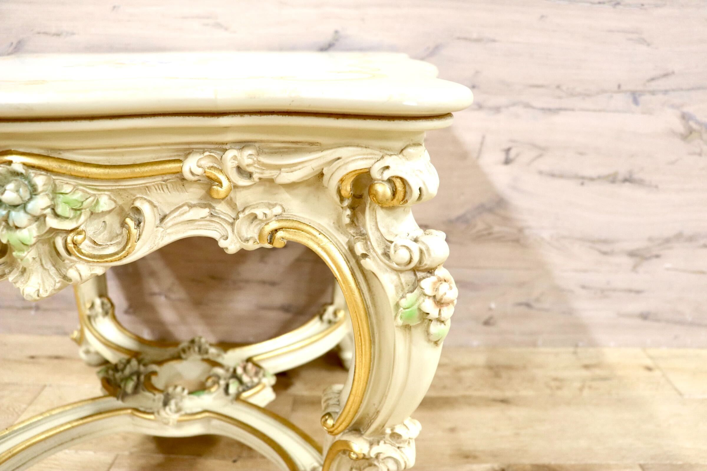 GMHS510A○SILIK / シリック センターテーブル イタリア製 高級家具 猫脚 サイドテーブル ロココ調 アンティーク 花台 クラシック 約27万