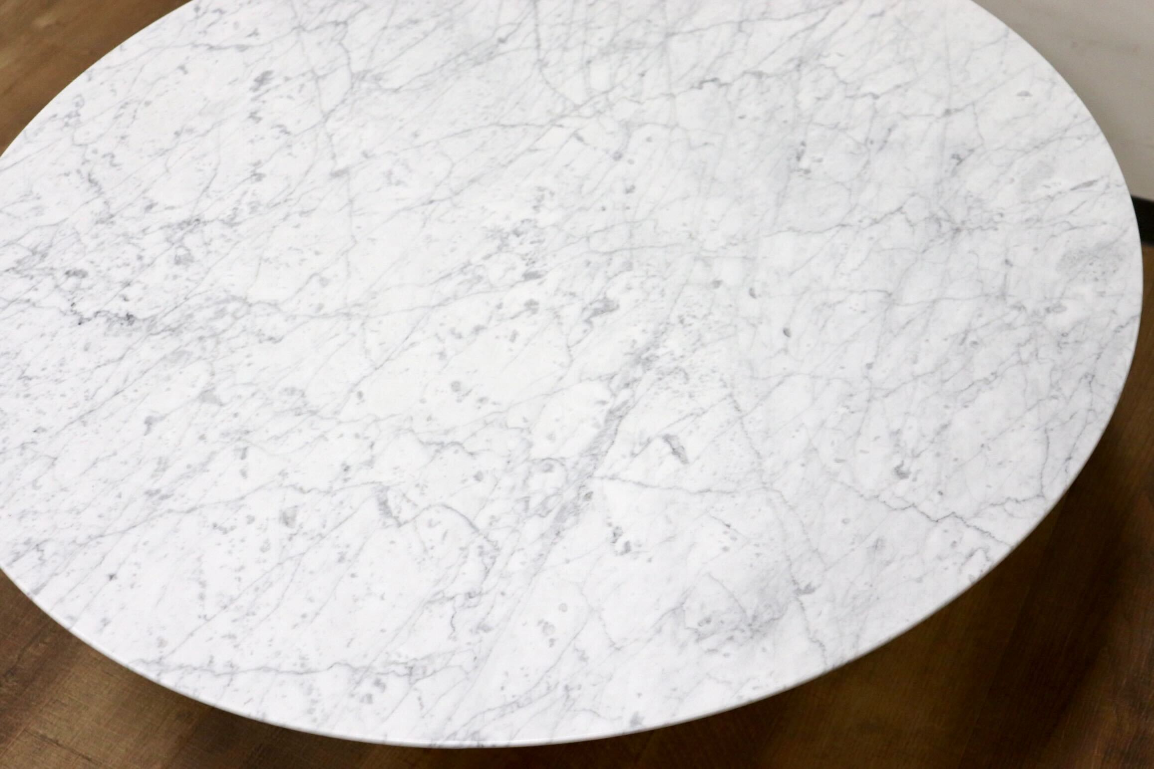 GMGH384A○IDC大塚家具 天然石 大理石 センターテーブル ラウンドテーブル ホワイトカラーラ イタリア製 定価26.8万 美品※発送不可