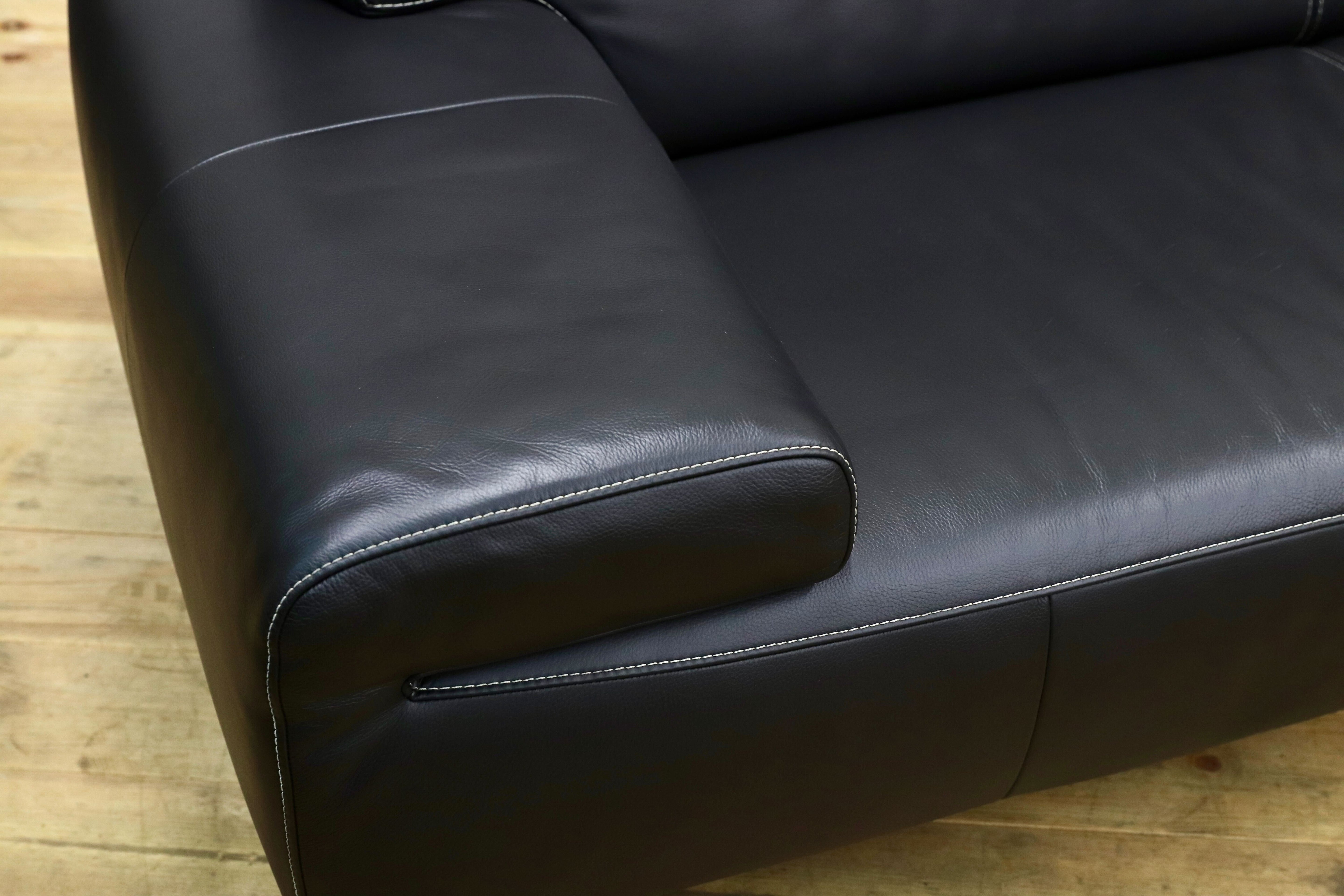 GMIH361○ROSALINE ドイツ製 2人掛けワイドソファ ラブソファ ブラック 総本革 モダン スタイリッシュ 約36万 検)ギャラリーエム