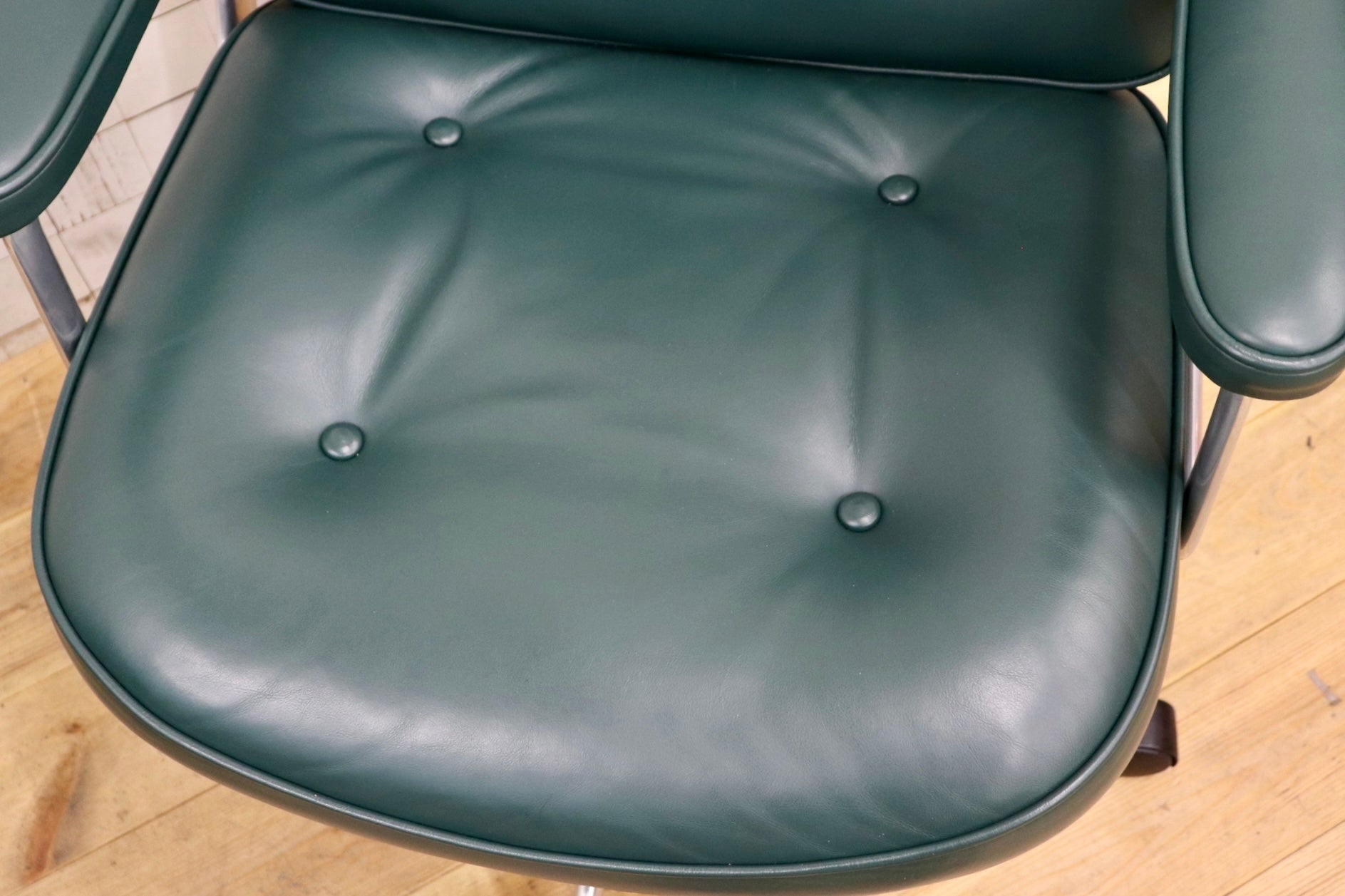 GMJO87E○Herman Miller / ハーマンミラー イームズ エグゼクティブチェア タイムライフチェア 本革 グリーン チャールズ&レイ 定価約95万
