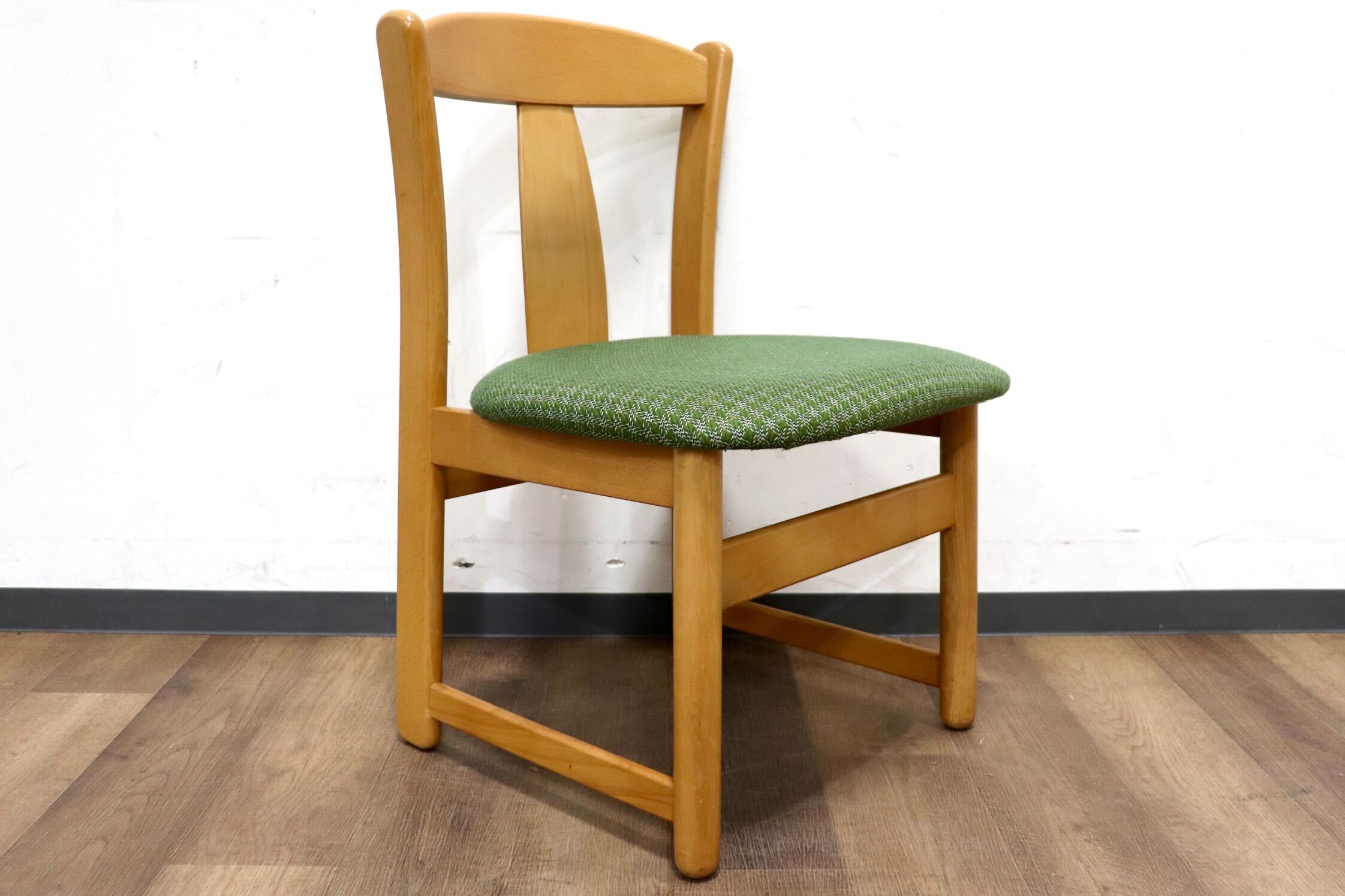 GMHH429B○karimoku / カリモク ダイニングチェア アームレスチェア 椅子 ファブリック カントリー モダン レトロ グリーン 国産家具
