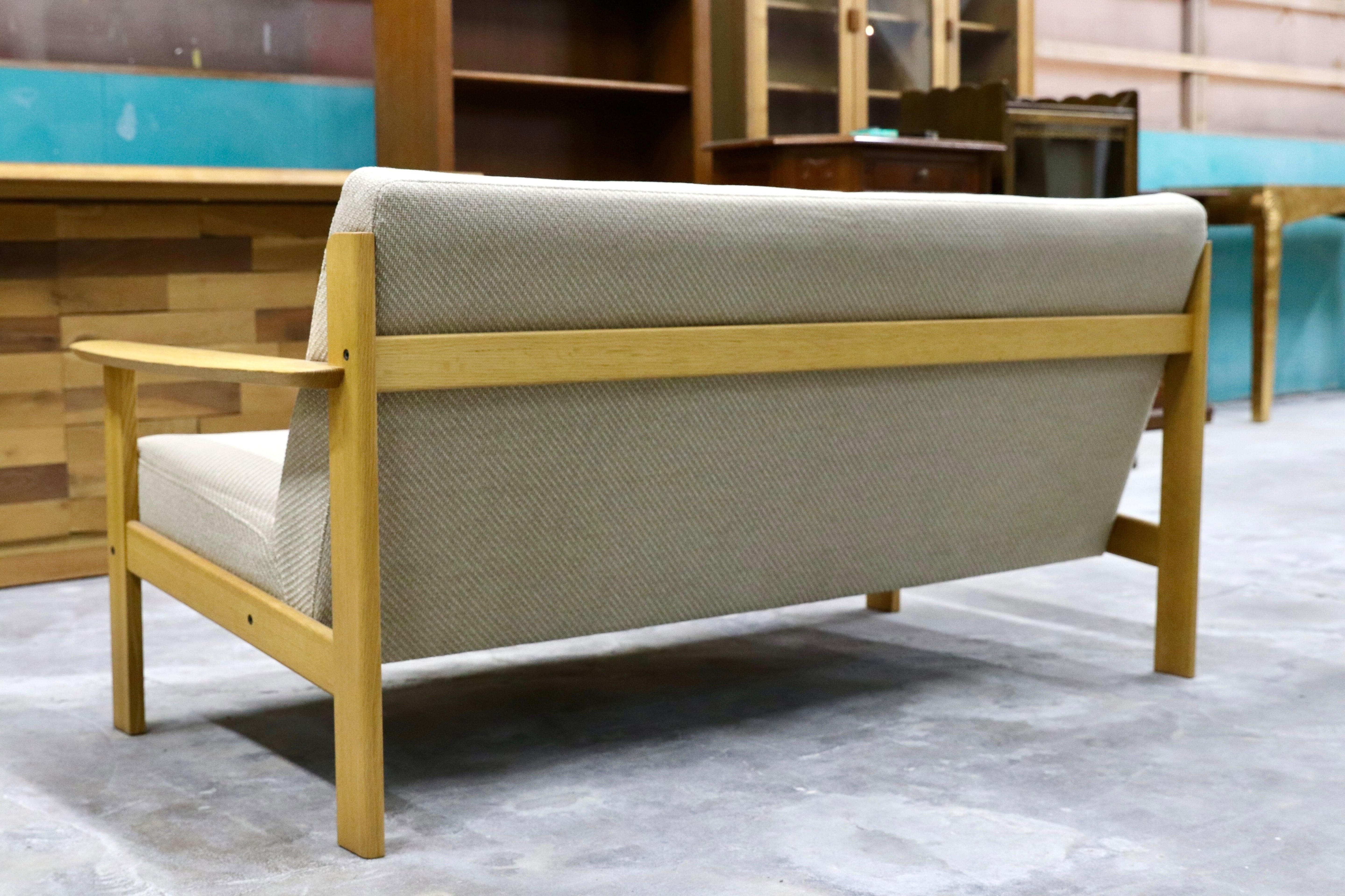 GMHN355○Chitano / チターノ karimoku カリモク 3人掛けソファ トリプルソファ ファブリック オーク材 ナチュラル 国産家具
