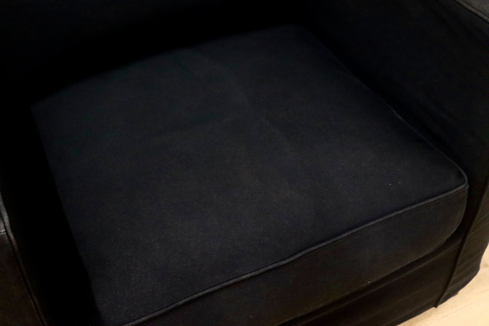 GMIH359A○Cassina / カッシーナ CATHERINE MEMMI カトリーヌ・メミ シングルソファ 1人掛けソファ ファブリック